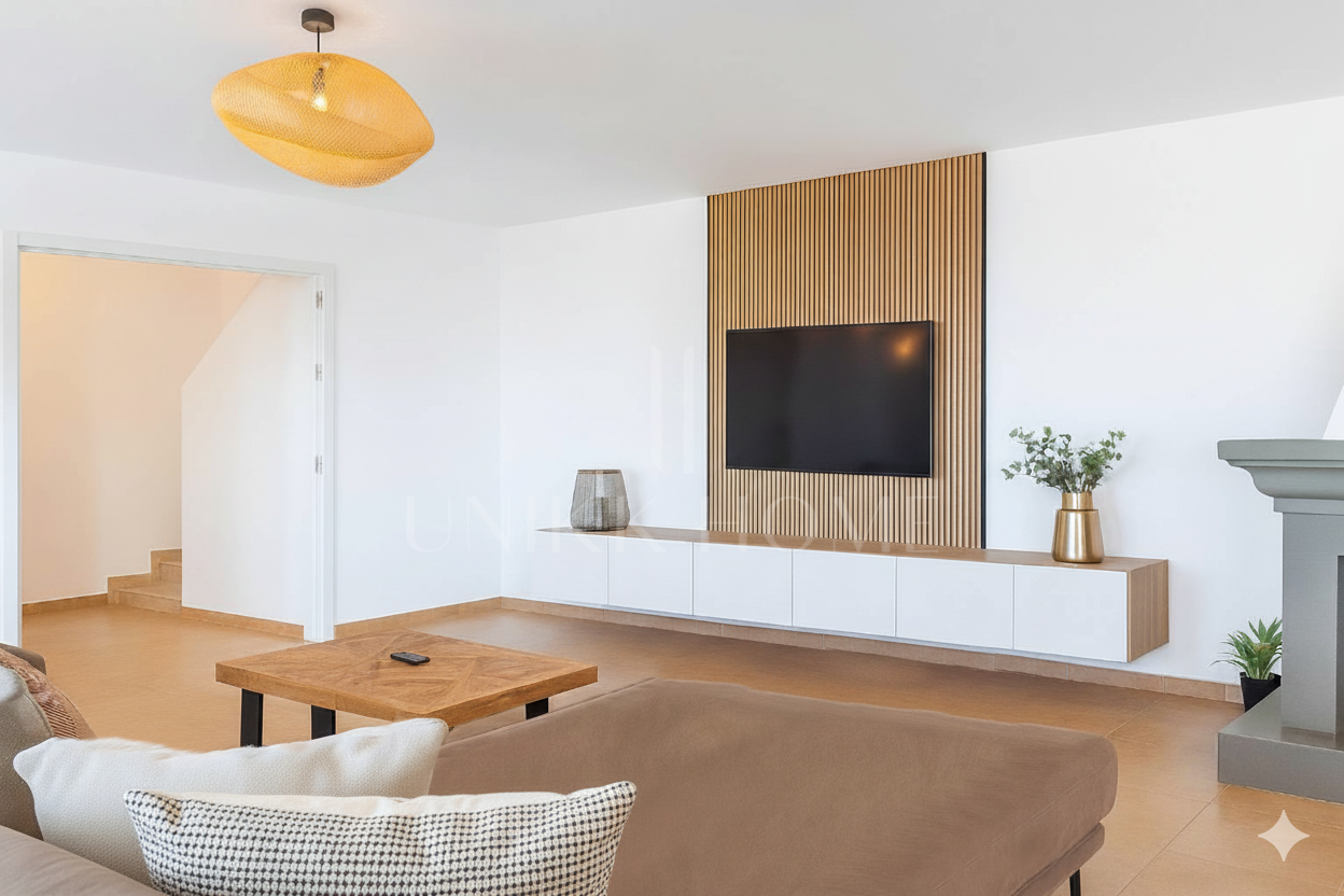 Fantastic Villa with Breathtaking Sea Views walking Distance to the Beach - Estepona West