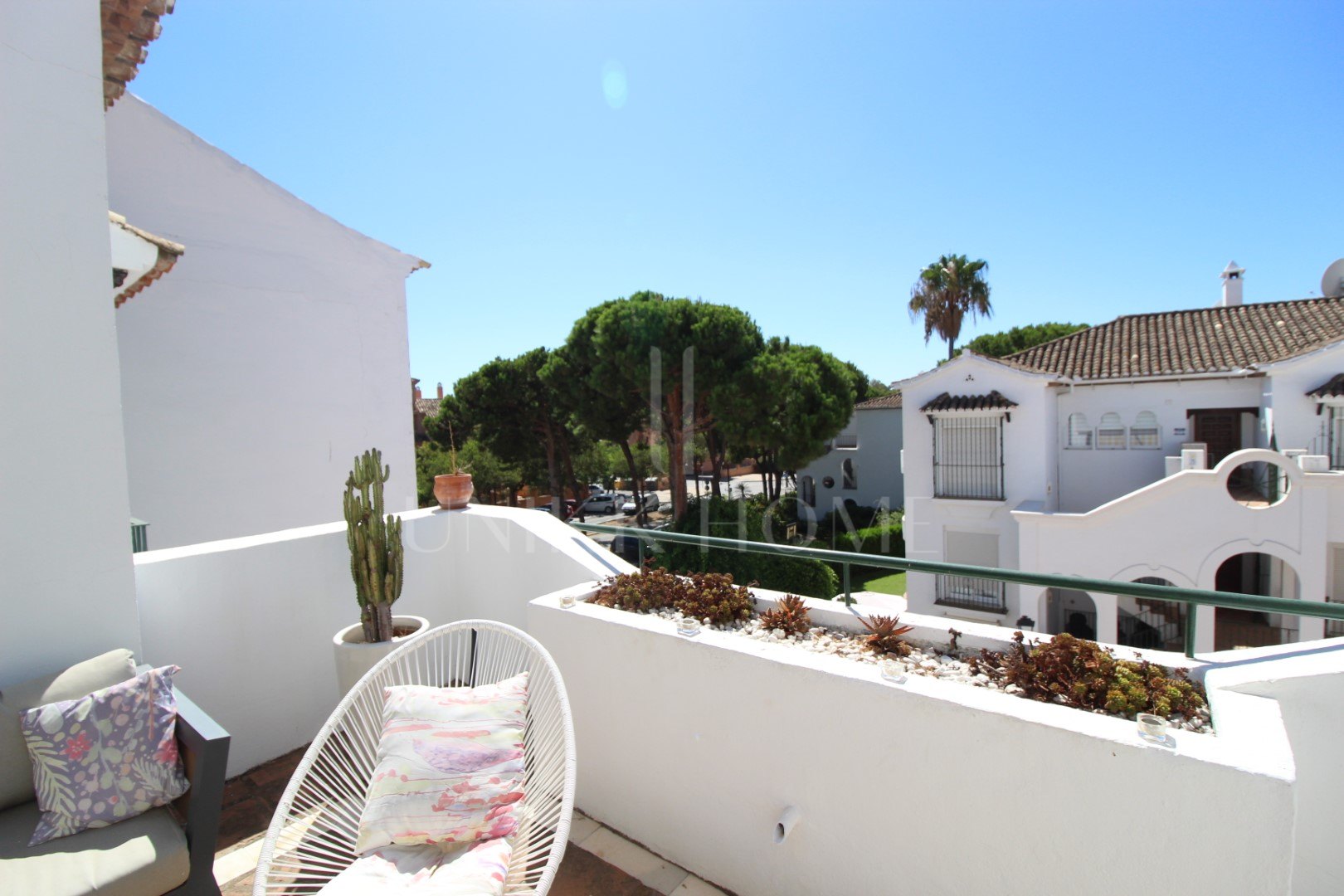 Fantastic and spacious Penthouse in the President with open views