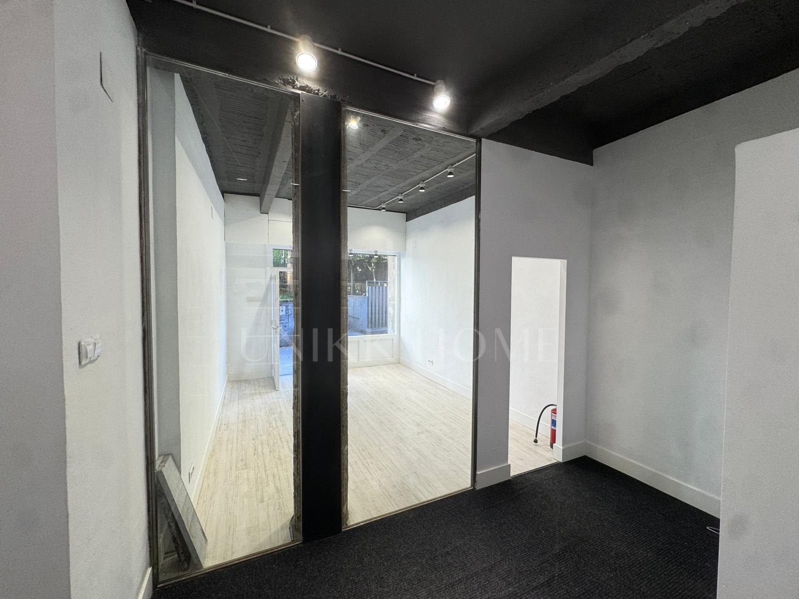 Commercial in Algorta Center