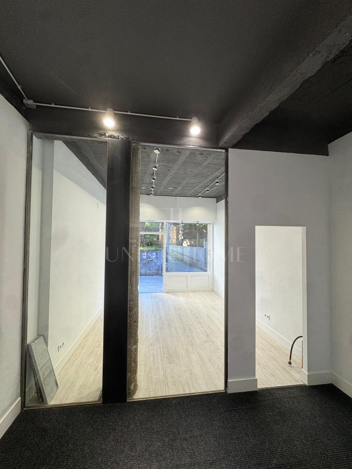 Commercial in Algorta Center