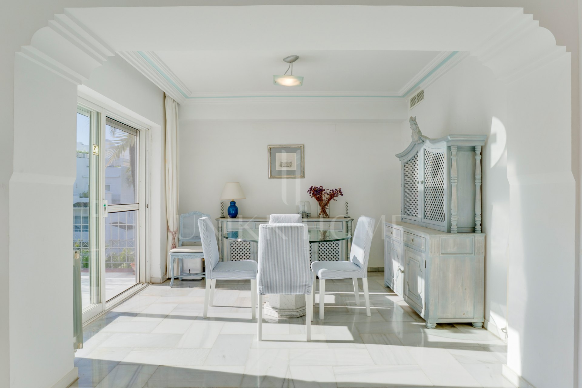 Formidable Atico duplex en el mar