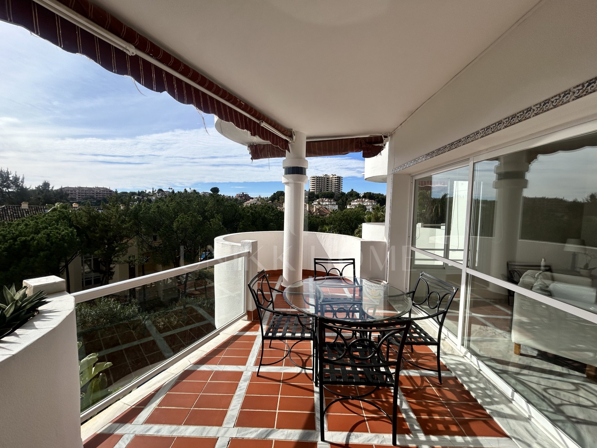 AMAZING APARTMENT WITH PRECIOUS VIEWS IN REAL RIO GOLF