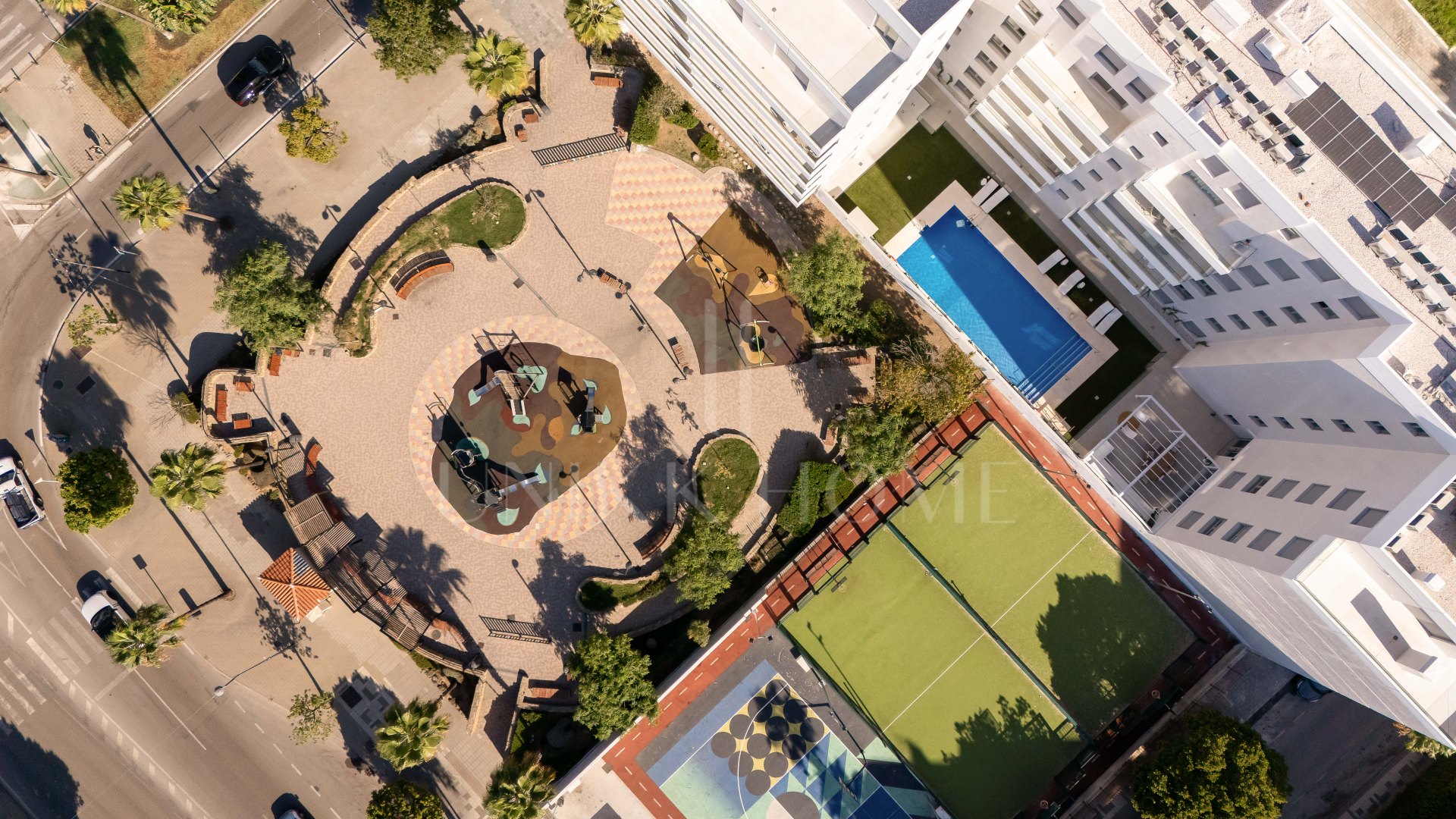 Nuevo ático, construido en 2026 y vendido sin muebles en el corazón de La Campana