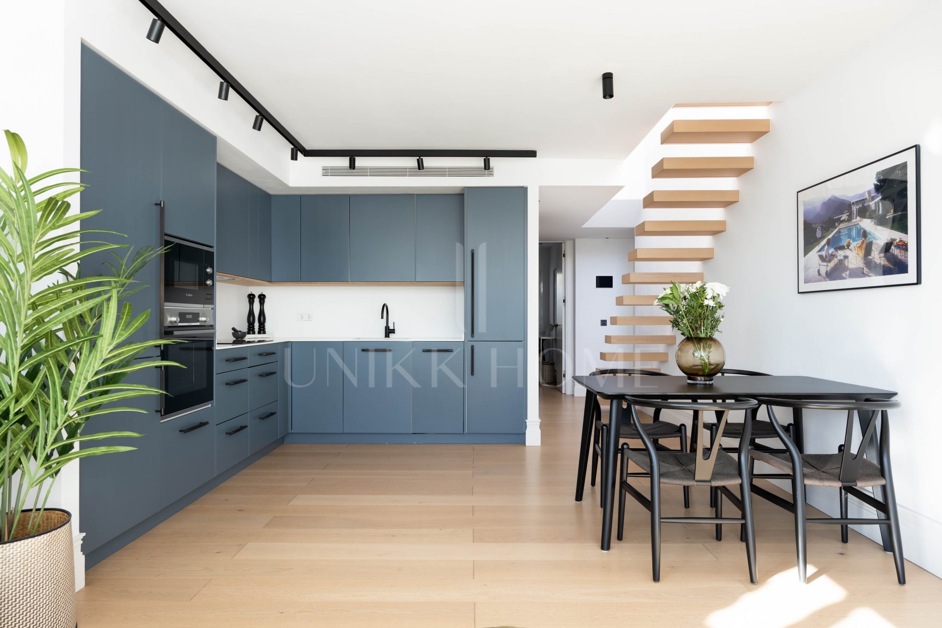 Precioso Apartamento reformado con impresionantes vistas en Nueva Andalucía