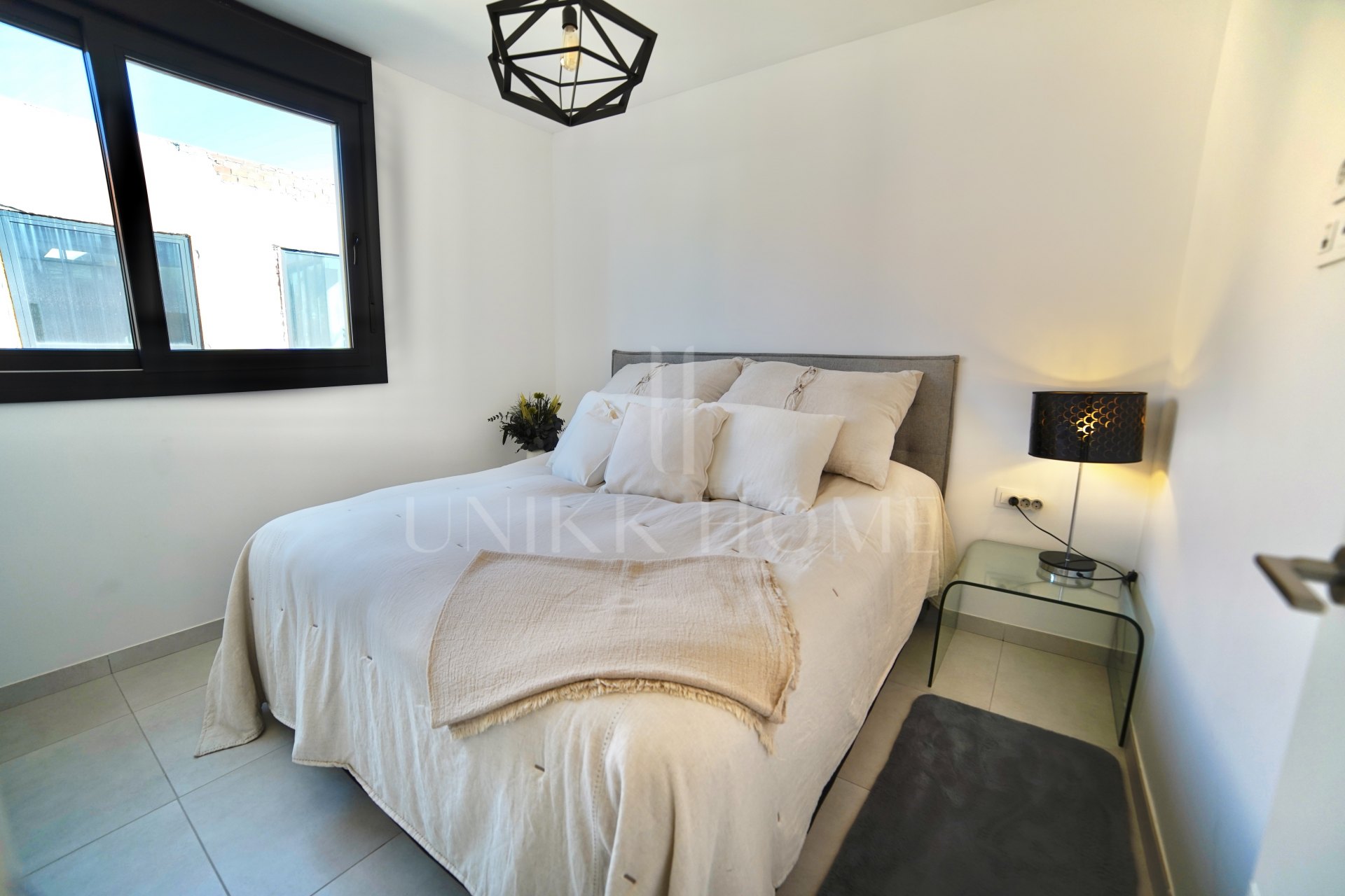 This townhouse in Los Miradores del Sol, Bel-Air Estepona