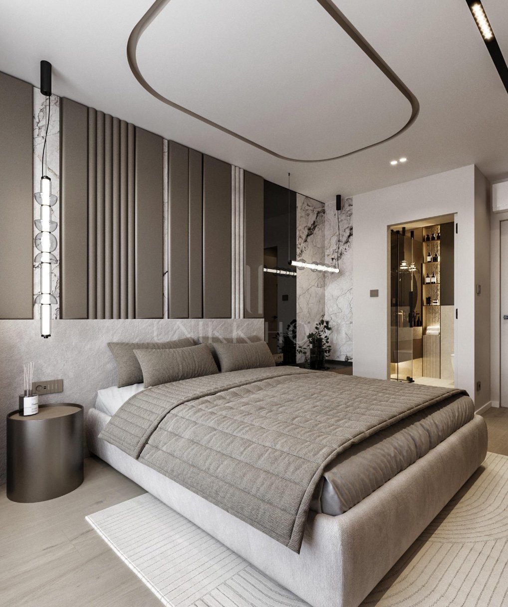 Elegante residencia de 3 dormitorios cerca de Marbella con vistas al mar 270°, dos terrazas, jacuzzi y características de hogar inteligente premium.