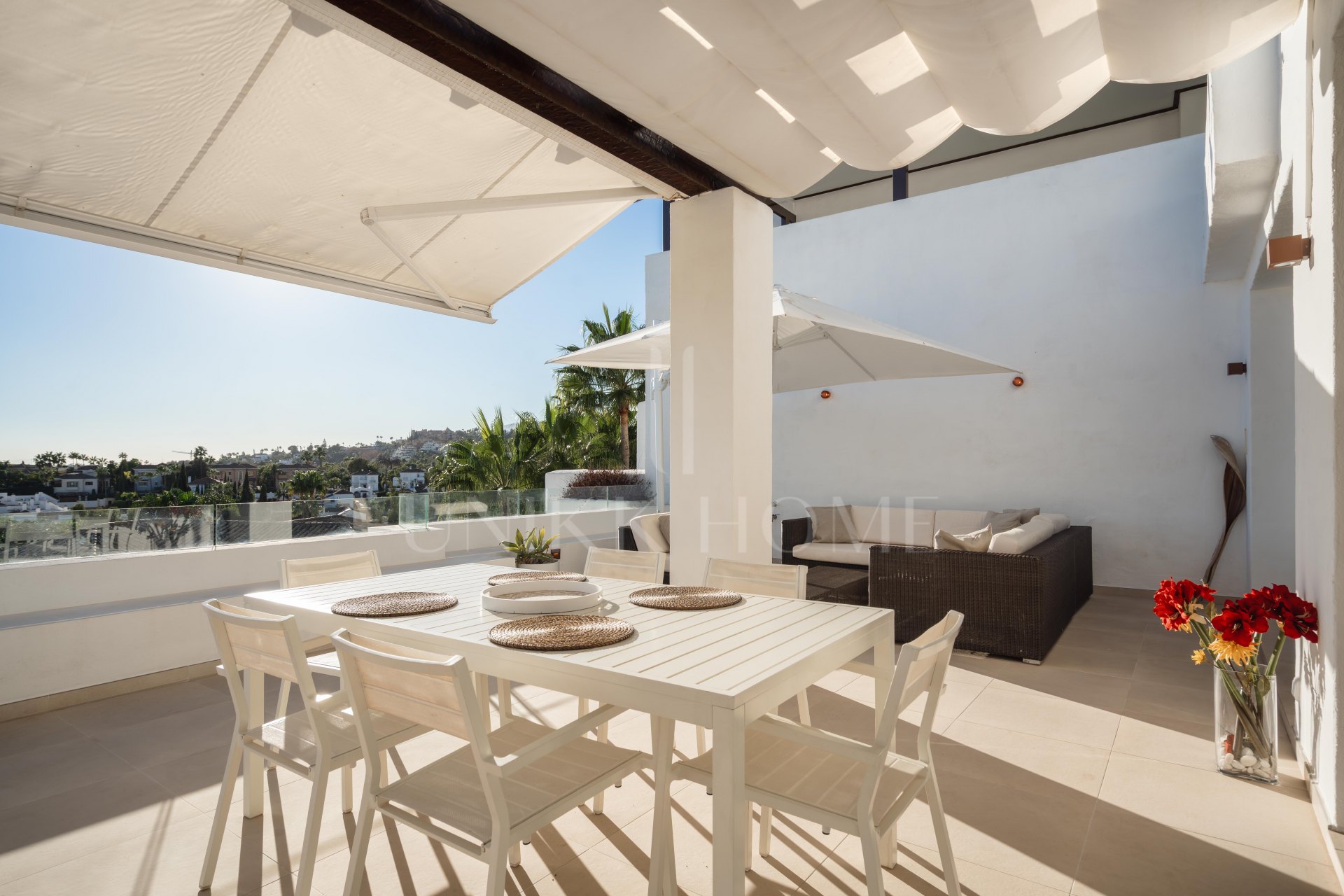 Elegant duplex penthouse in Aloha, Marbella with 3 bedrooms