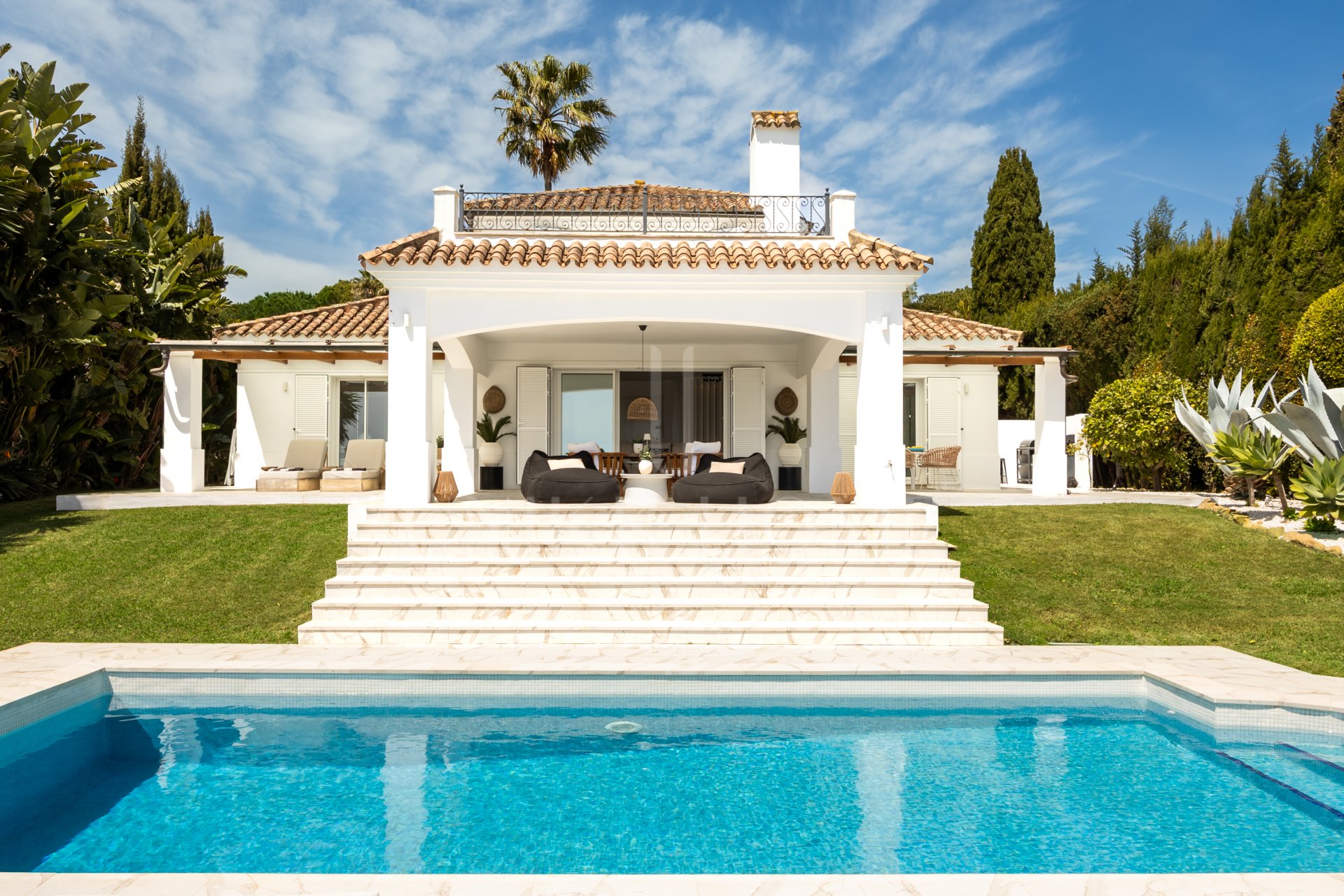 Villa for sale in Sotogrande Alto