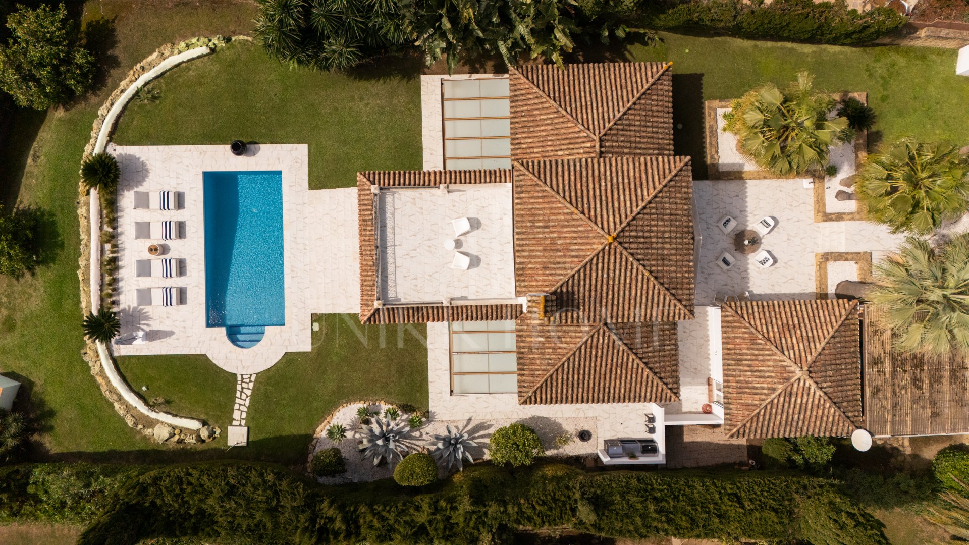 Villa for sale in Sotogrande Alto