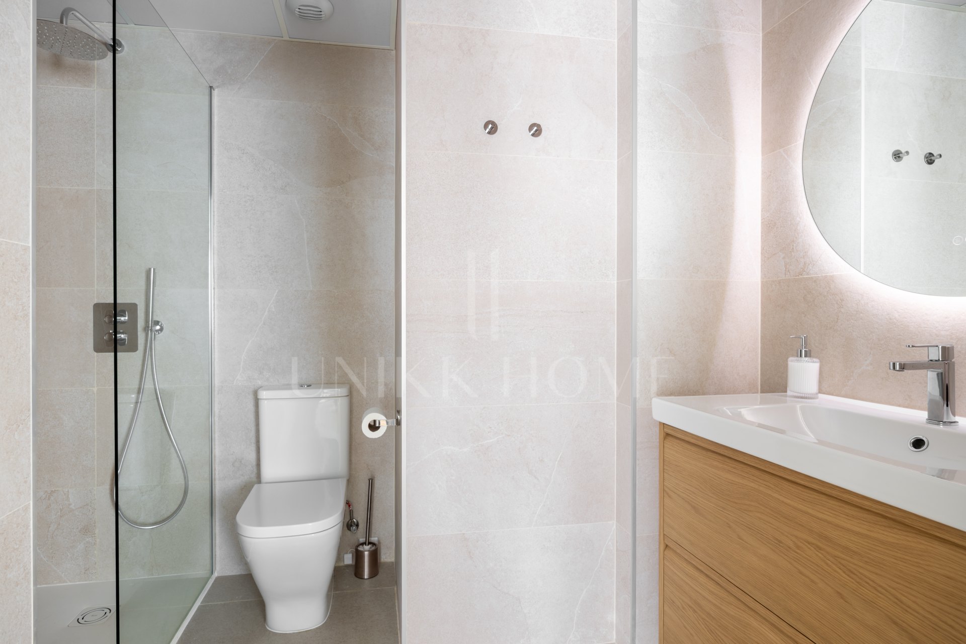 Exclusivo Atico True en La Campana con 4 Dormitorios.