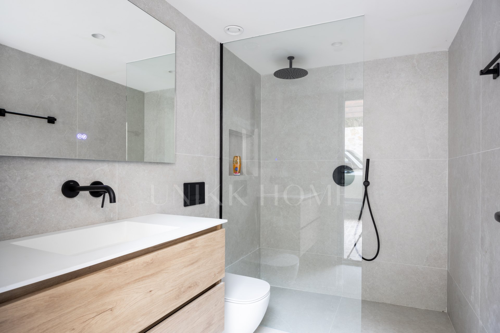 Exquisite Modern Andalusian Masterpiece with Panoramic Sea Views – Los Flamingos, Benahavís