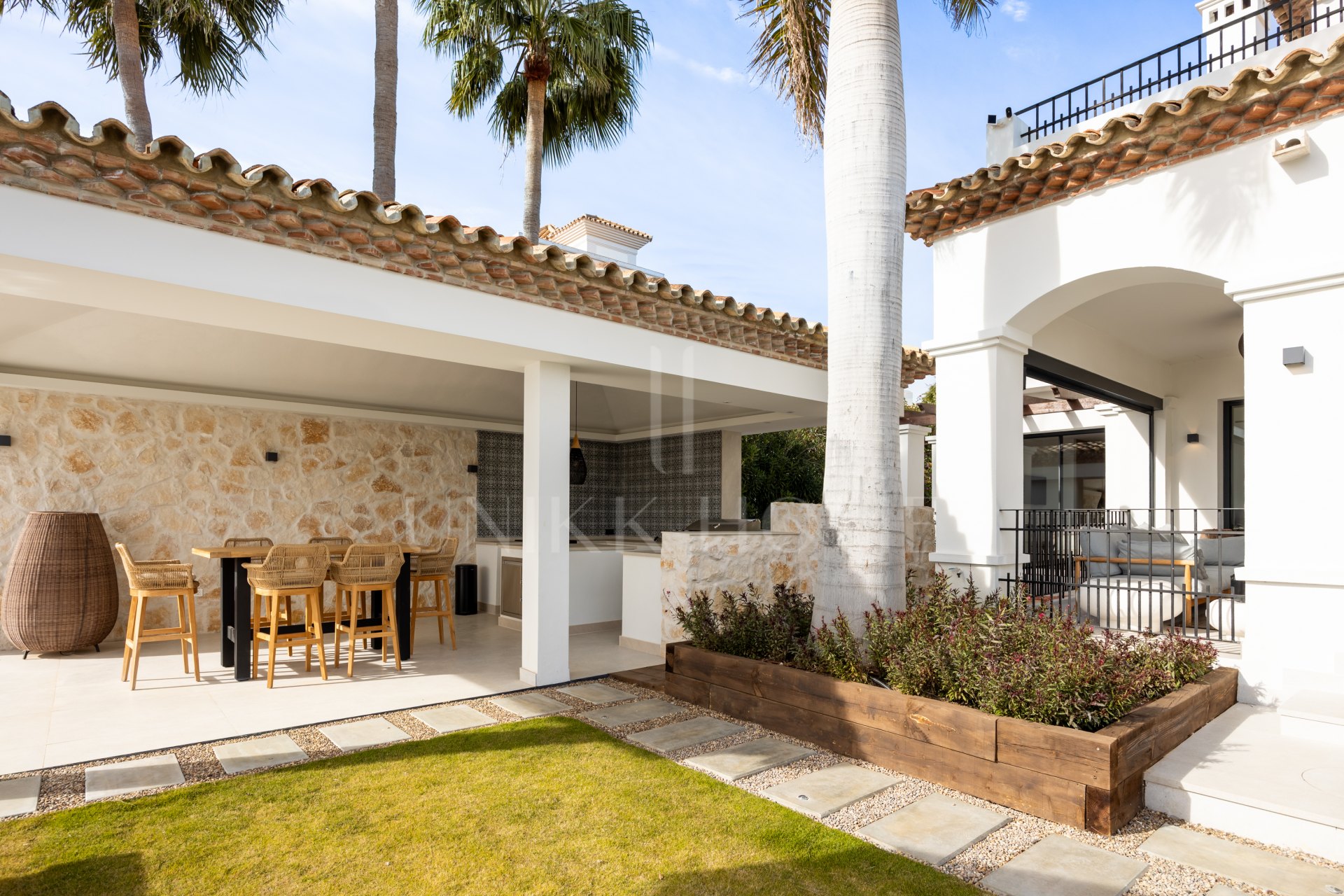 Exquisite Modern Andalusian Masterpiece with Panoramic Sea Views – Los Flamingos, Benahavís