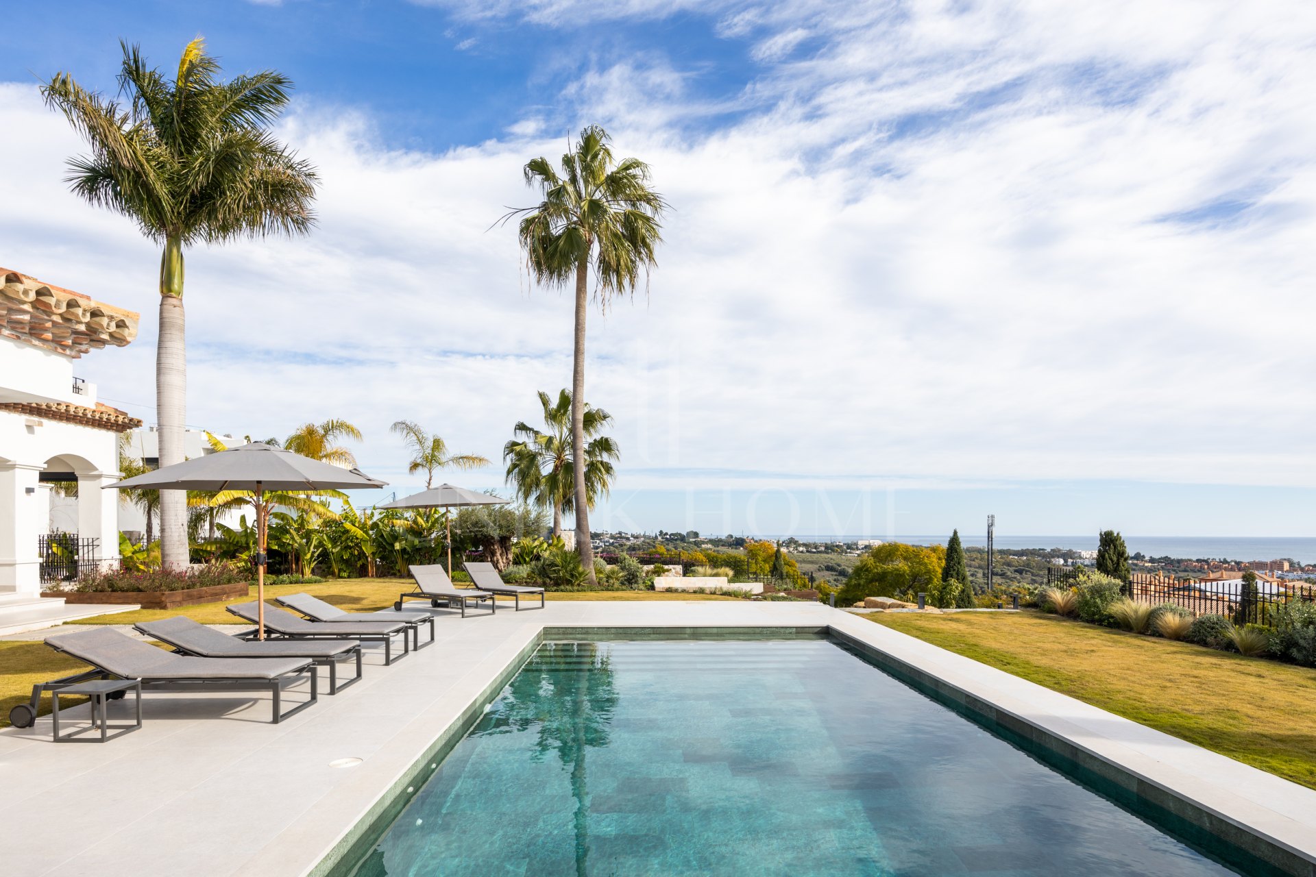 Exquisite Modern Andalusian Masterpiece with Panoramic Sea Views – Los Flamingos, Benahavís