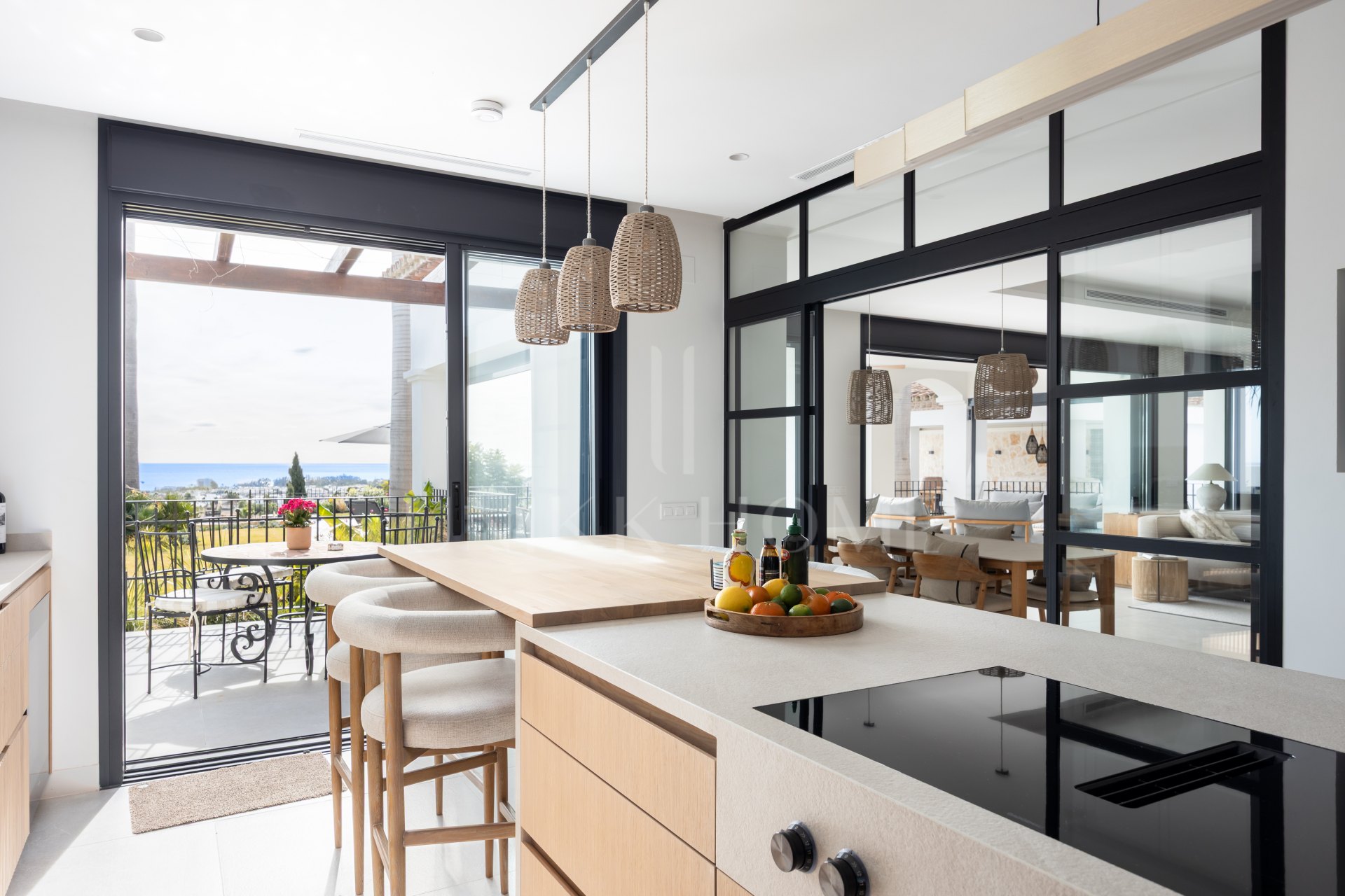 Exquisite Modern Andalusian Masterpiece with Panoramic Sea Views – Los Flamingos, Benahavís