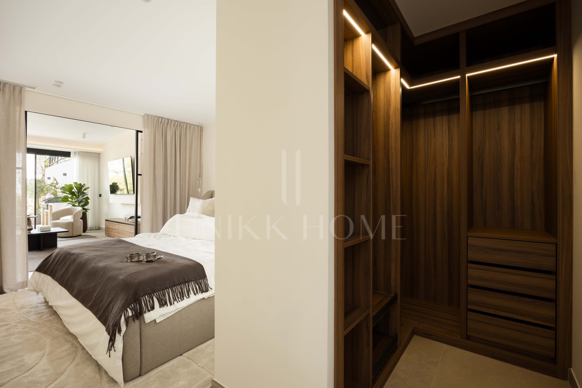 Luxury Ground Floor Apartment in Les Belvederes, Nueva Andalucía