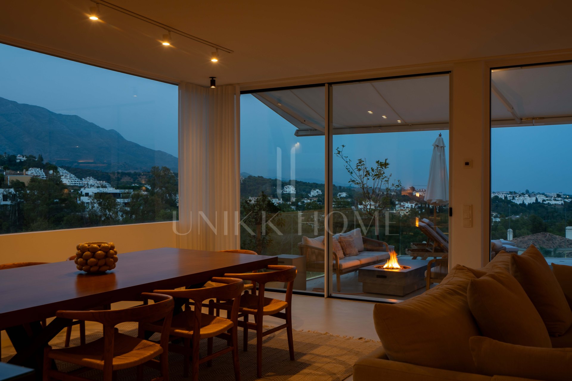 Panoramic sea, lake and La Concha views meet modern design, a private plunge pool and stylish outdoor living in Les Belvederes, Nueva Andalucia.