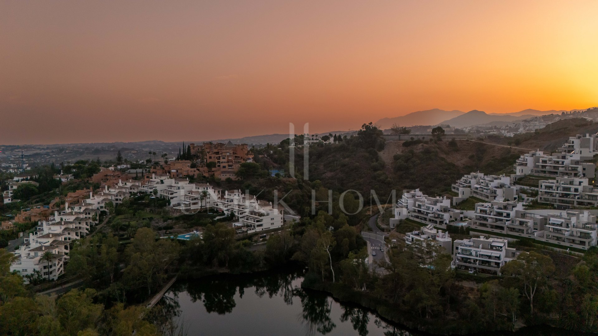 Panoramic sea, lake and La Concha views meet modern design, a private plunge pool and stylish outdoor living in Les Belvederes, Nueva Andalucia.