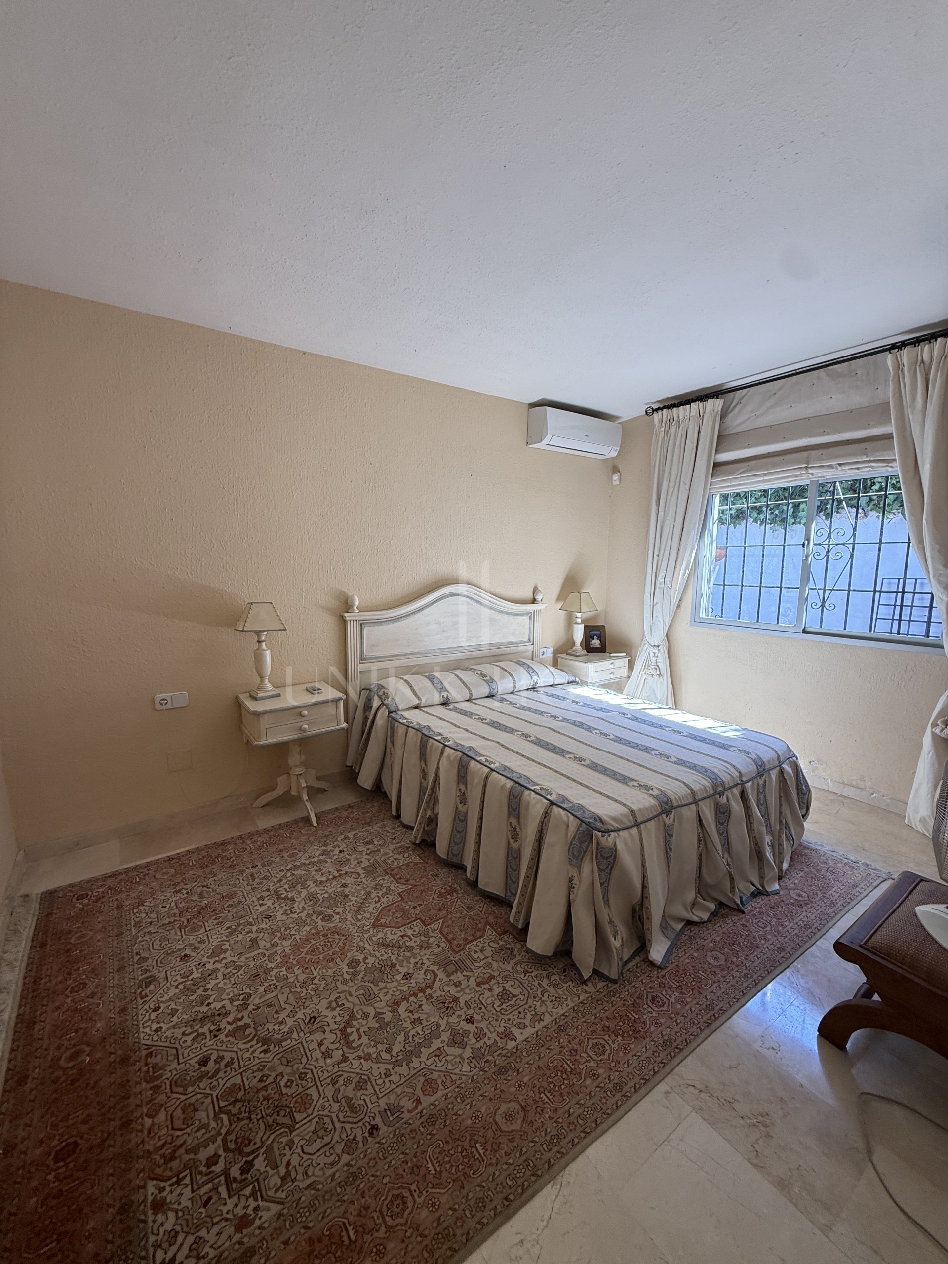 Renovation Opportunity in La Campana, Nueva Andalucía