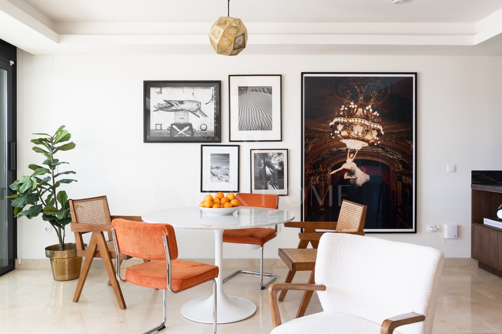 Elegant 3-Bedroom Townhouse with Panoramic Views Near Puerto Banús