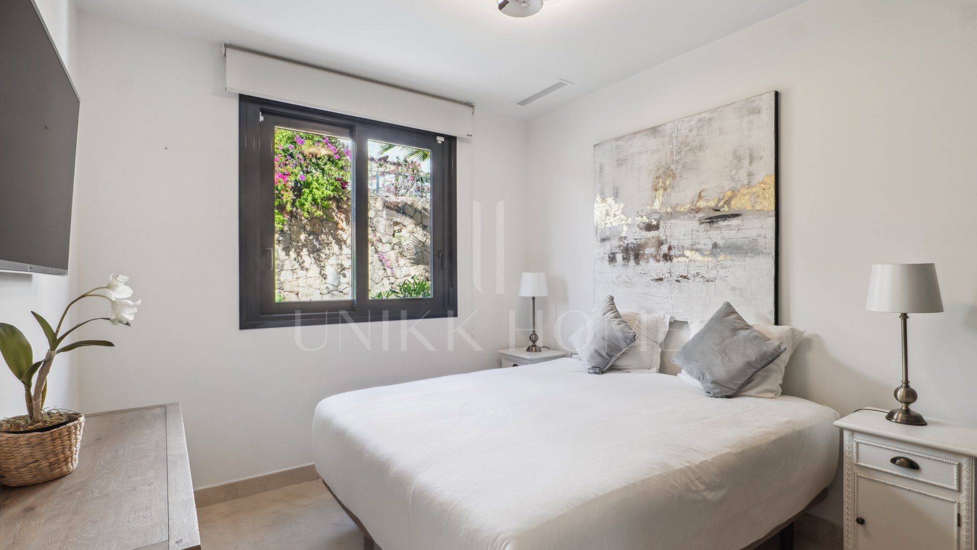 Elegante casa adosada de 3 dormitorios con panorámico Vistas Cerca de Puerto Banús