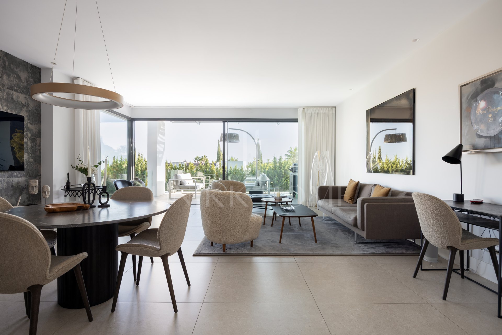 Elegant 2-bed, 2-bath apartment in Marbella’s Golf Valley with 112m² interior, 43m² terrace, luxury finishes, pools, gym, concierge & 2 parking spaces.