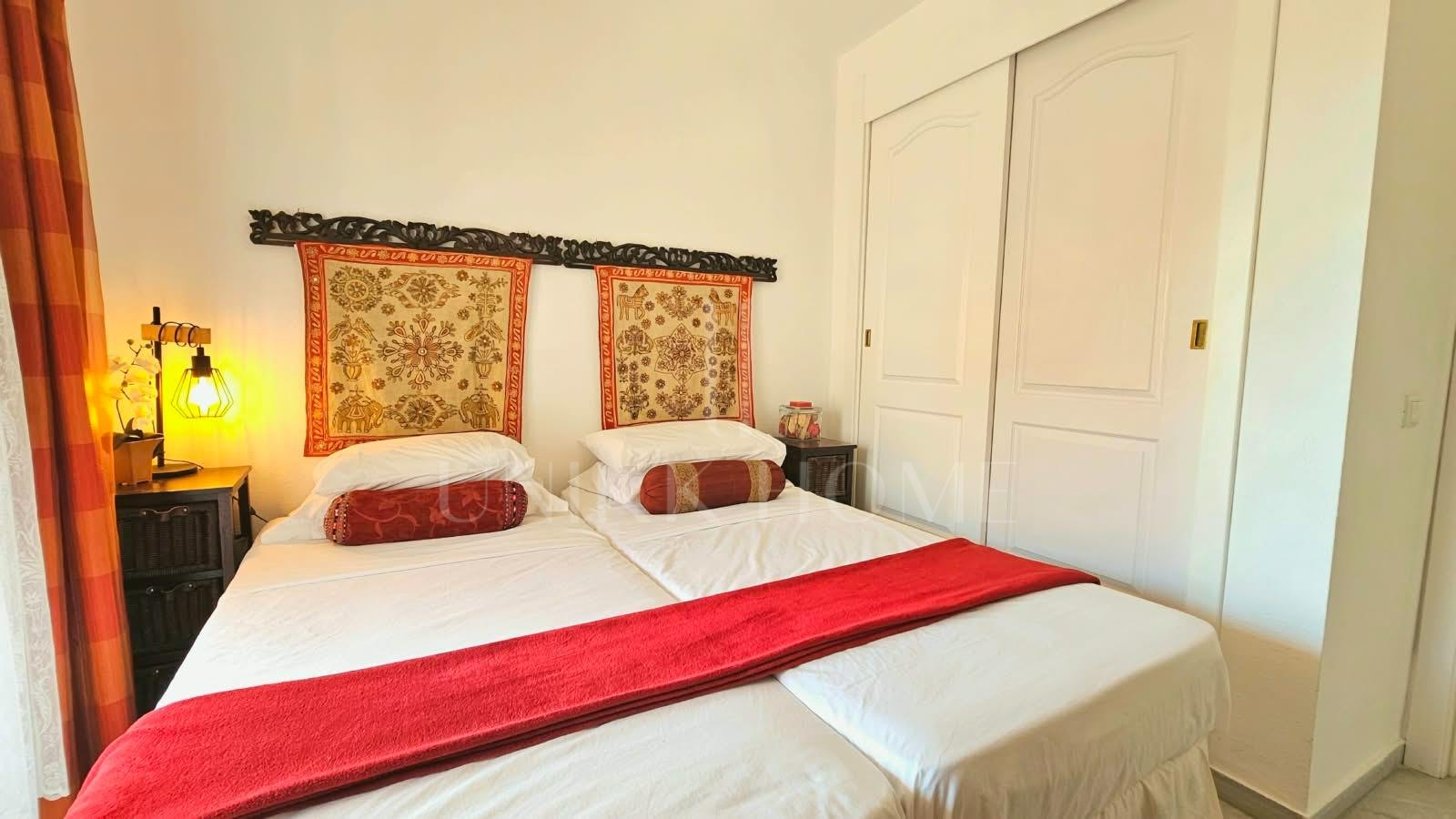 South-facing two-bedroom apartment with pool at Los Hidalgos Golf, Manilva.
