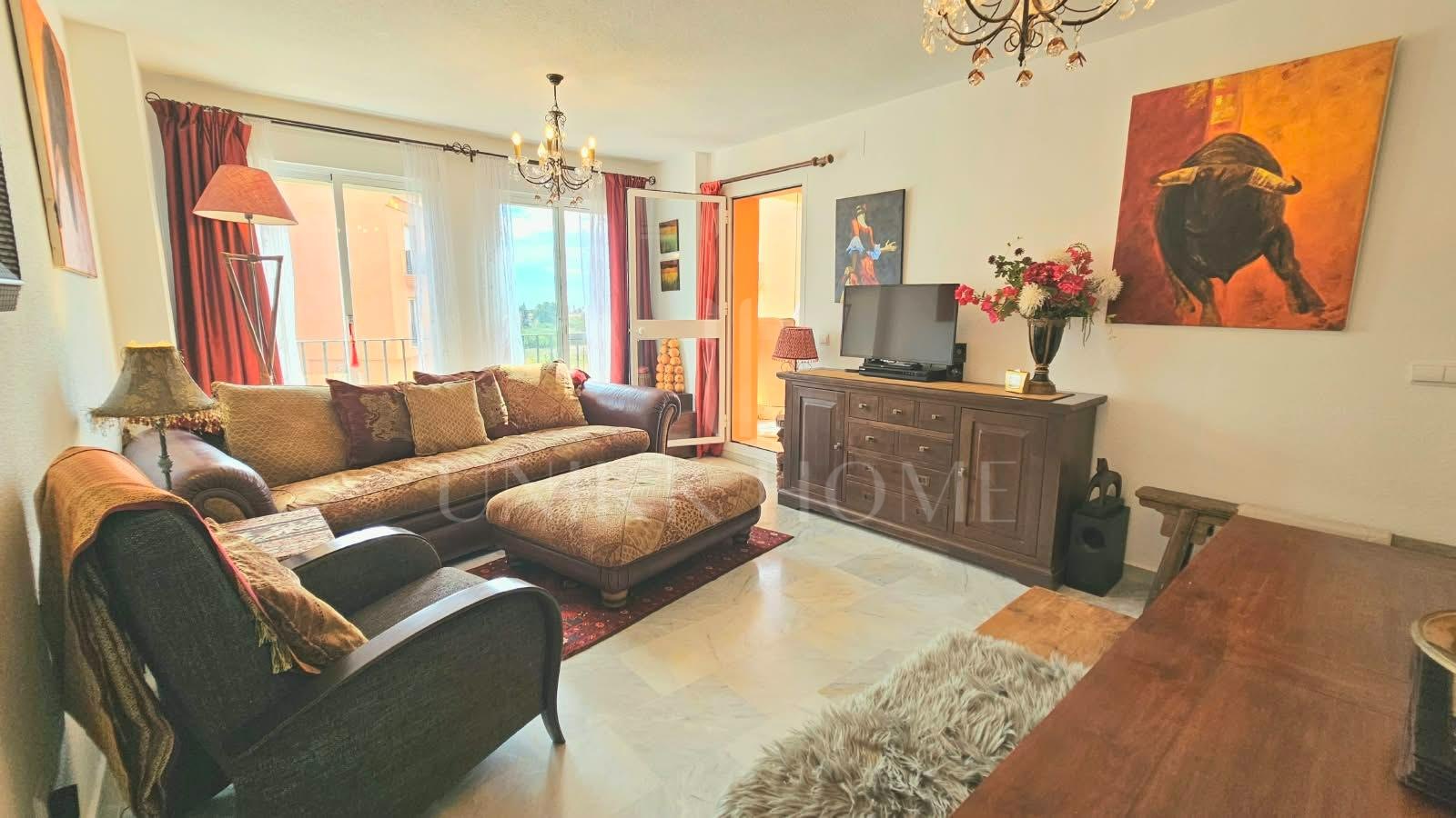 South-facing two-bedroom apartment with pool at Los Hidalgos Golf, Manilva.