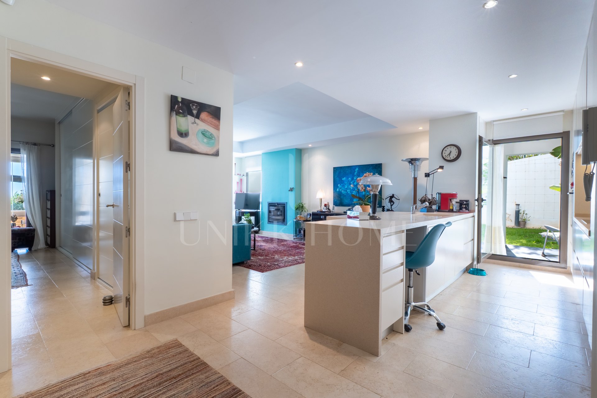 Elegante apartamento en planta baja con vistas panorámicas en el complejo Finca Cortesín