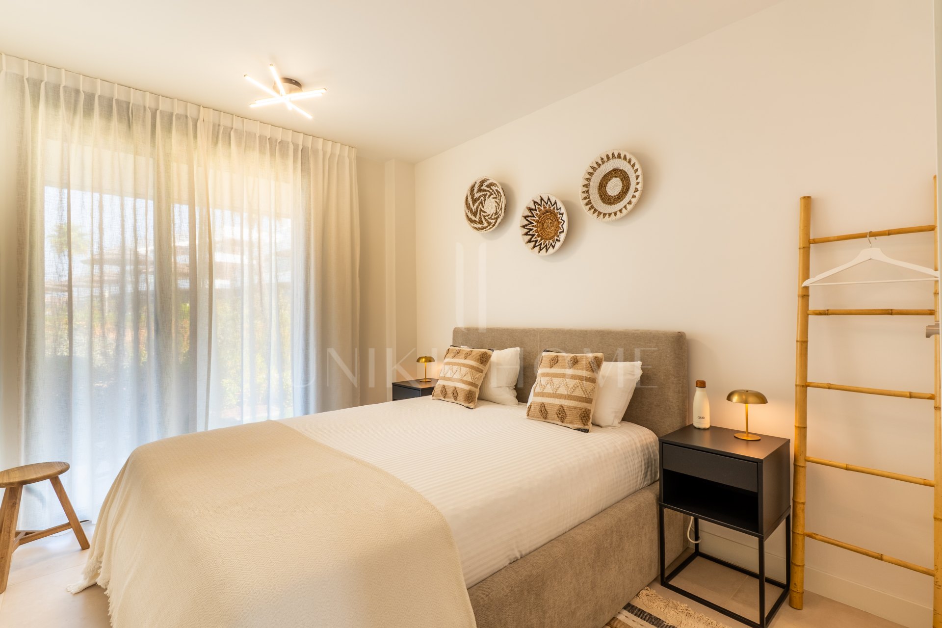 Luxury Ground Floor Apartment in La Sabina, Casares Costa