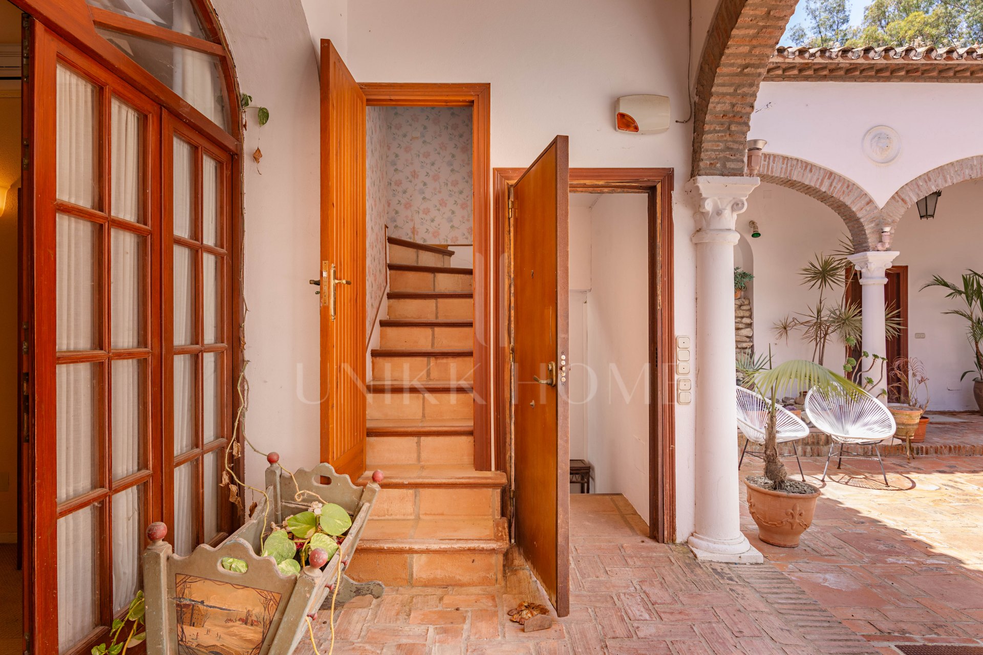 The Iconic Roman Oasis — Casares Costa