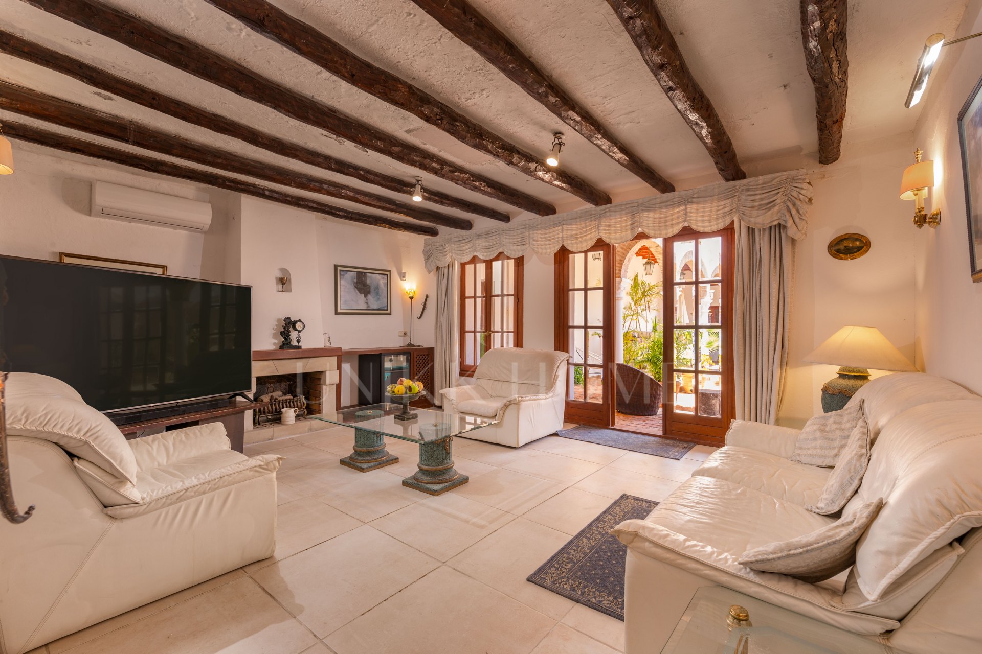 The Iconic Roman Oasis — Casares Costa