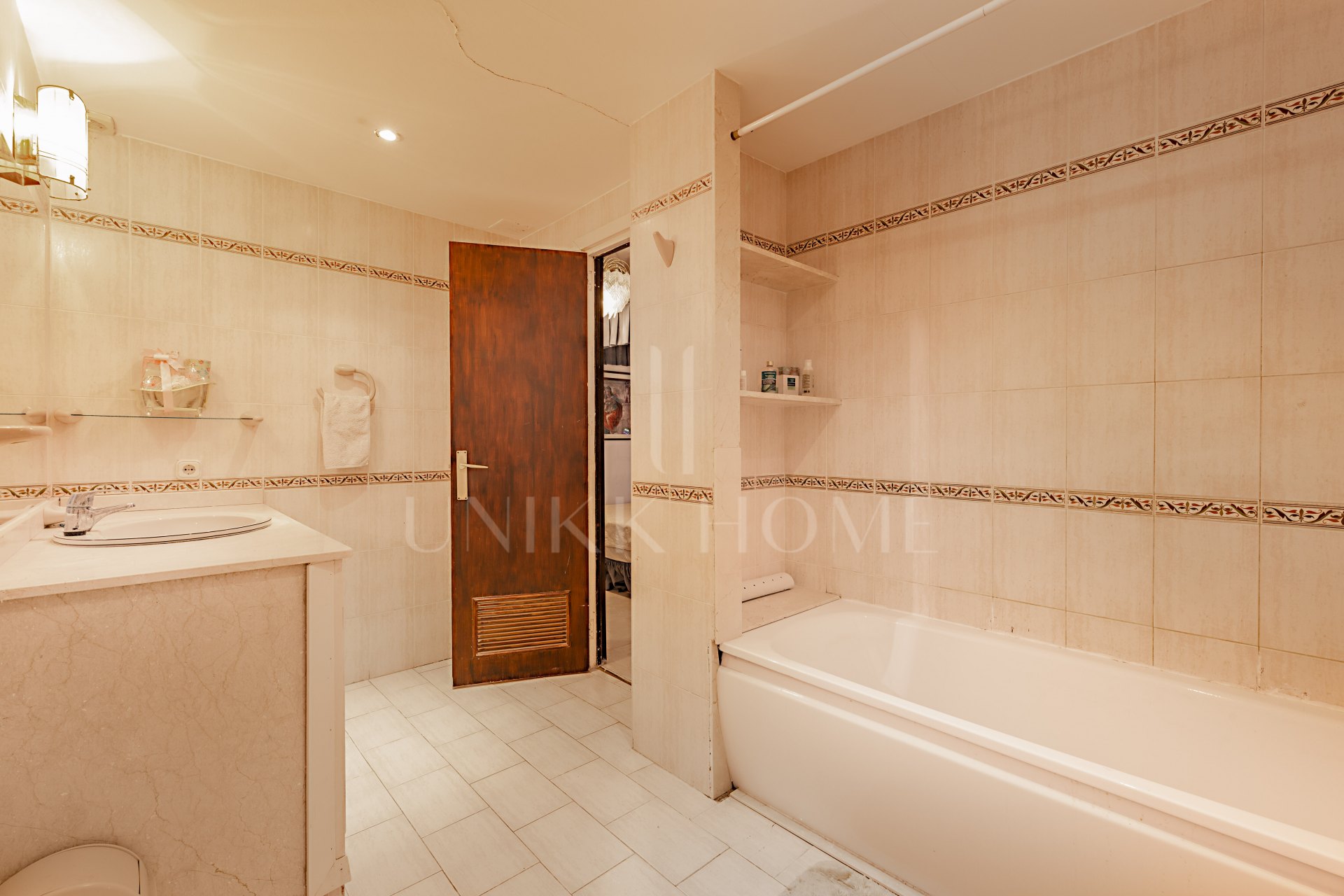 The Iconic Roman Oasis — Casares Costa