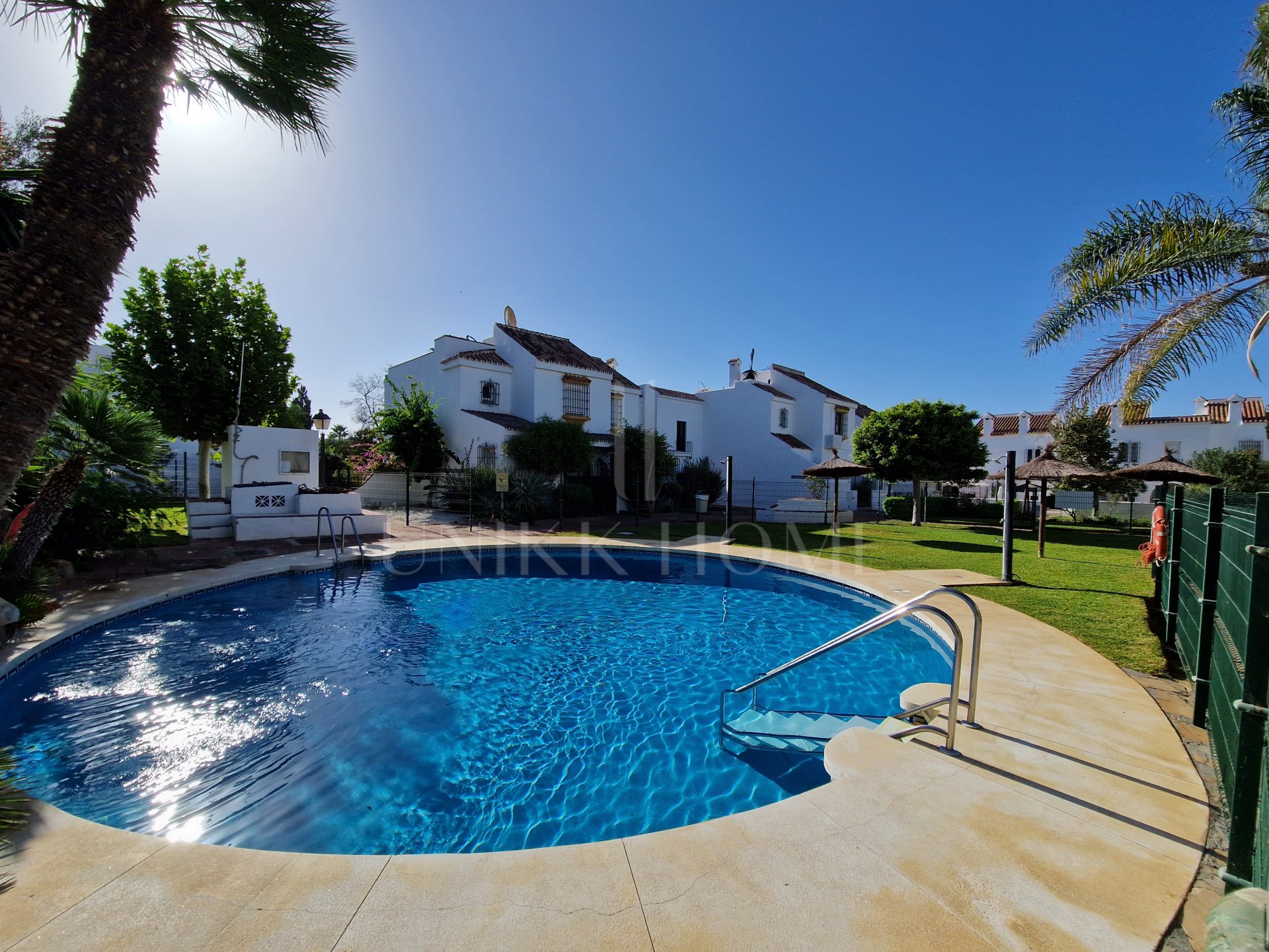 3 bedroom townhouse for sale in Marina de Casares