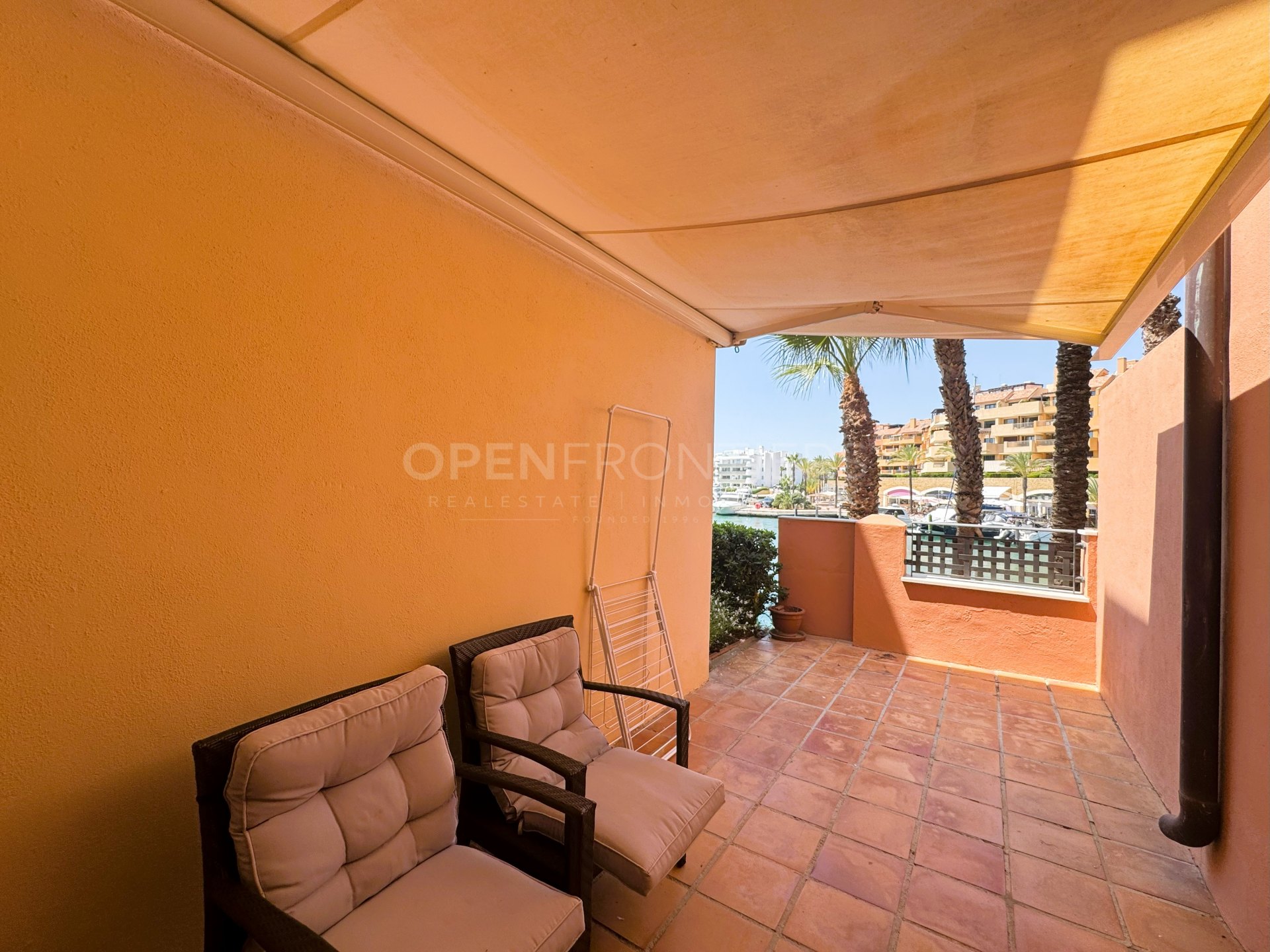 Apartment with Marina View in Ribera del Gurami, Sotogrande Marina
