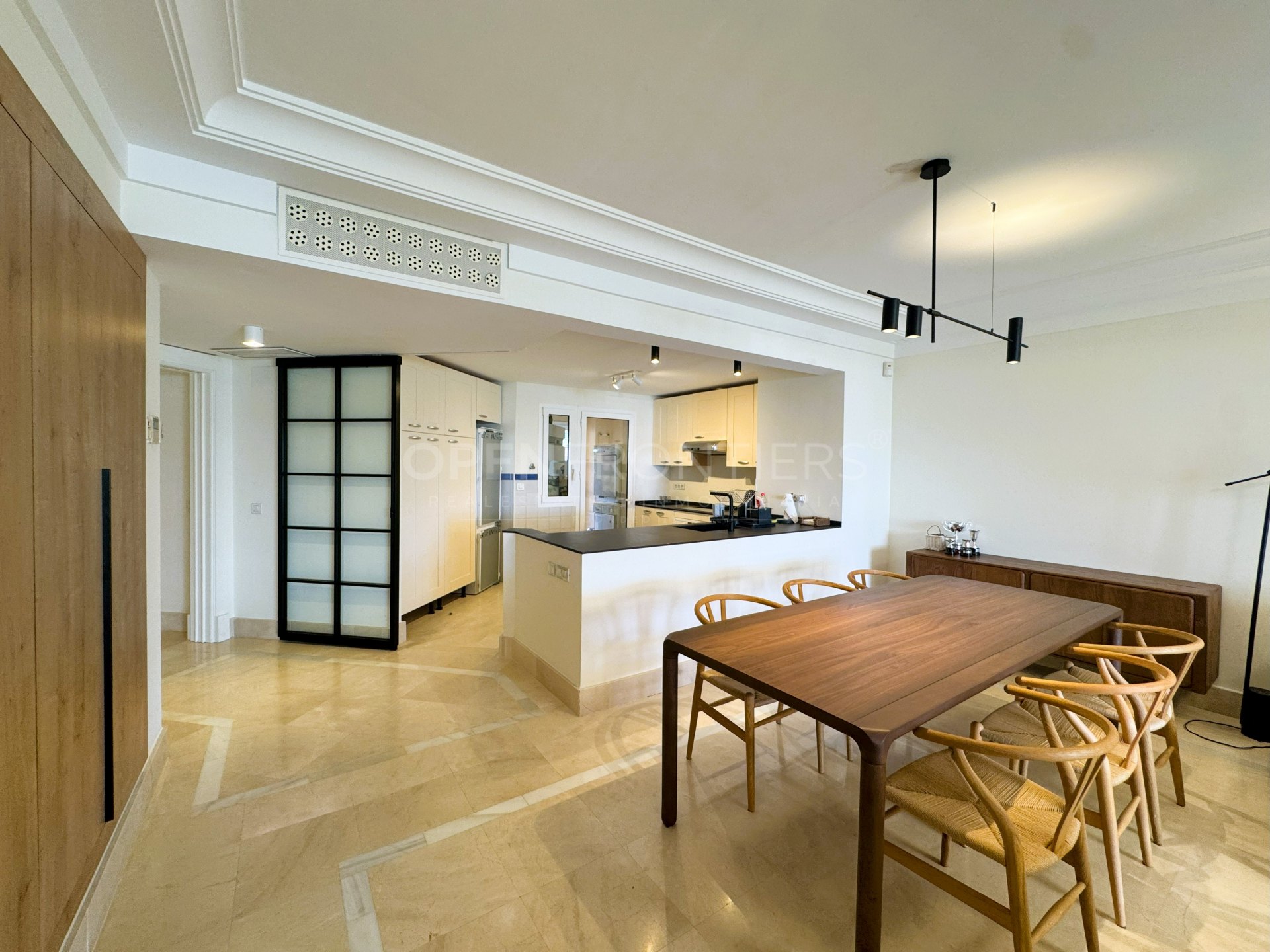 Apartment with Marina View in Ribera del Gurami, Sotogrande Marina