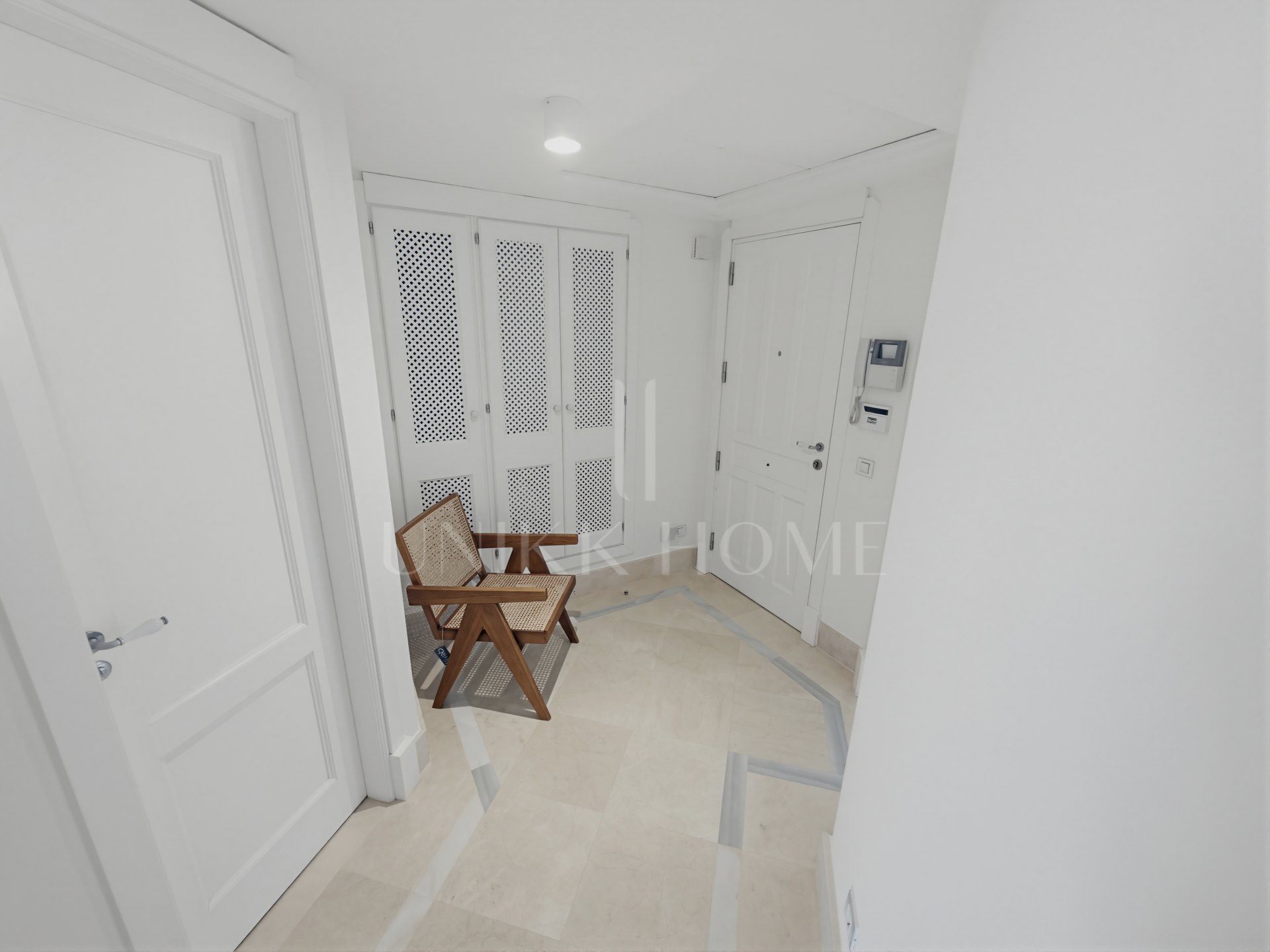 Apartment with Marina View in Ribera del Gurami, Sotogrande Marina