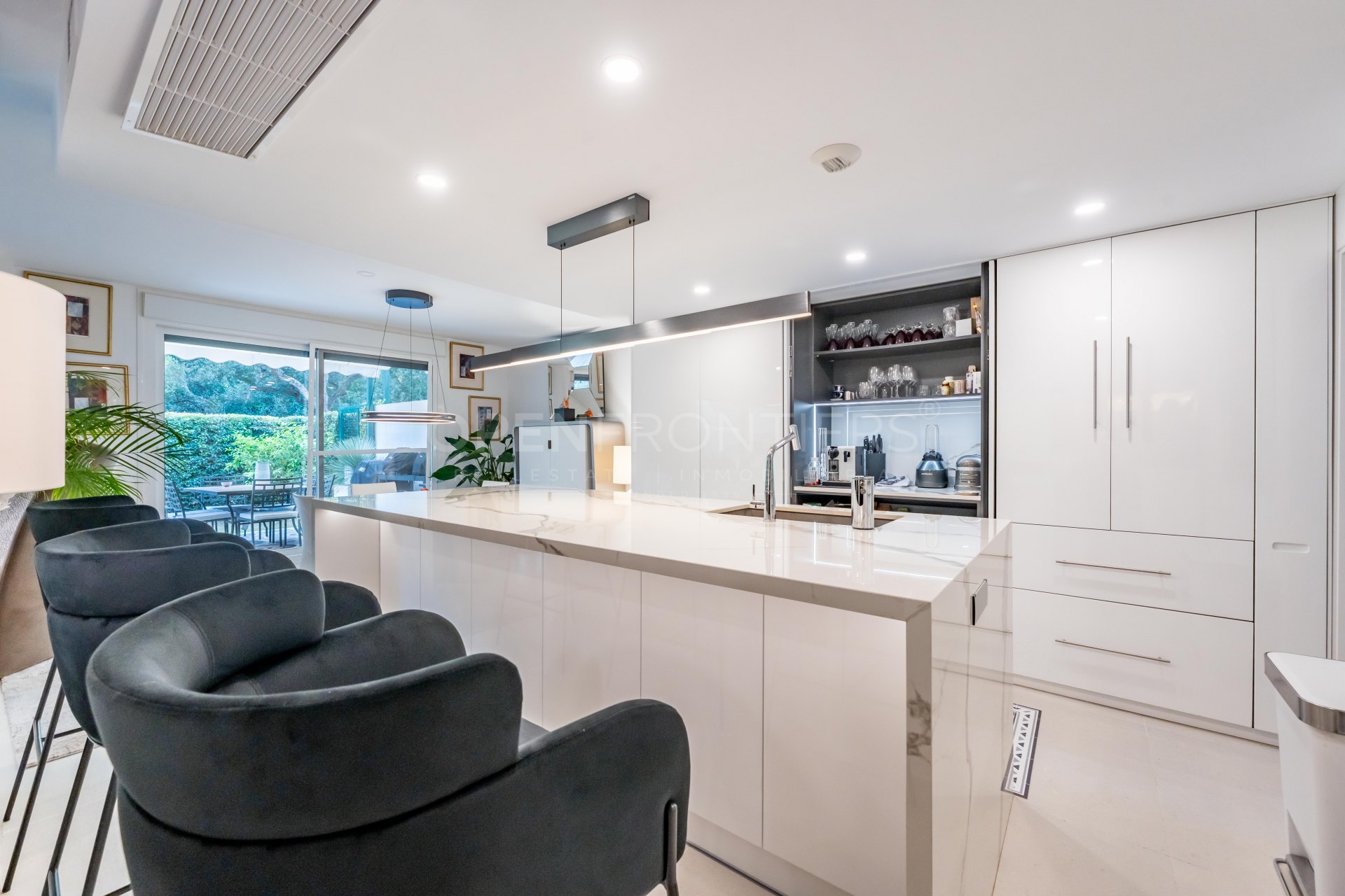 Luxury Senda Chica Apartment for Sale in La Reserva Sotogrande