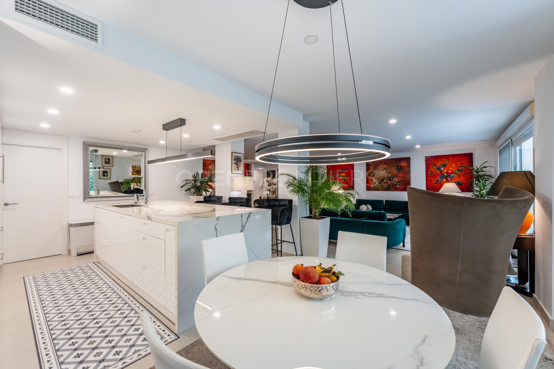 Luxury Senda Chica Apartment for Sale in La Reserva Sotogrande