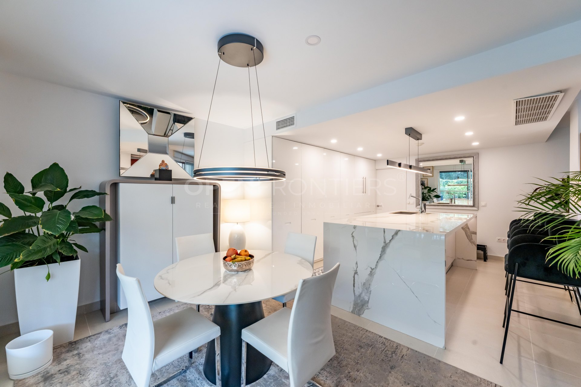 Luxury Senda Chica Apartment for Sale in La Reserva Sotogrande