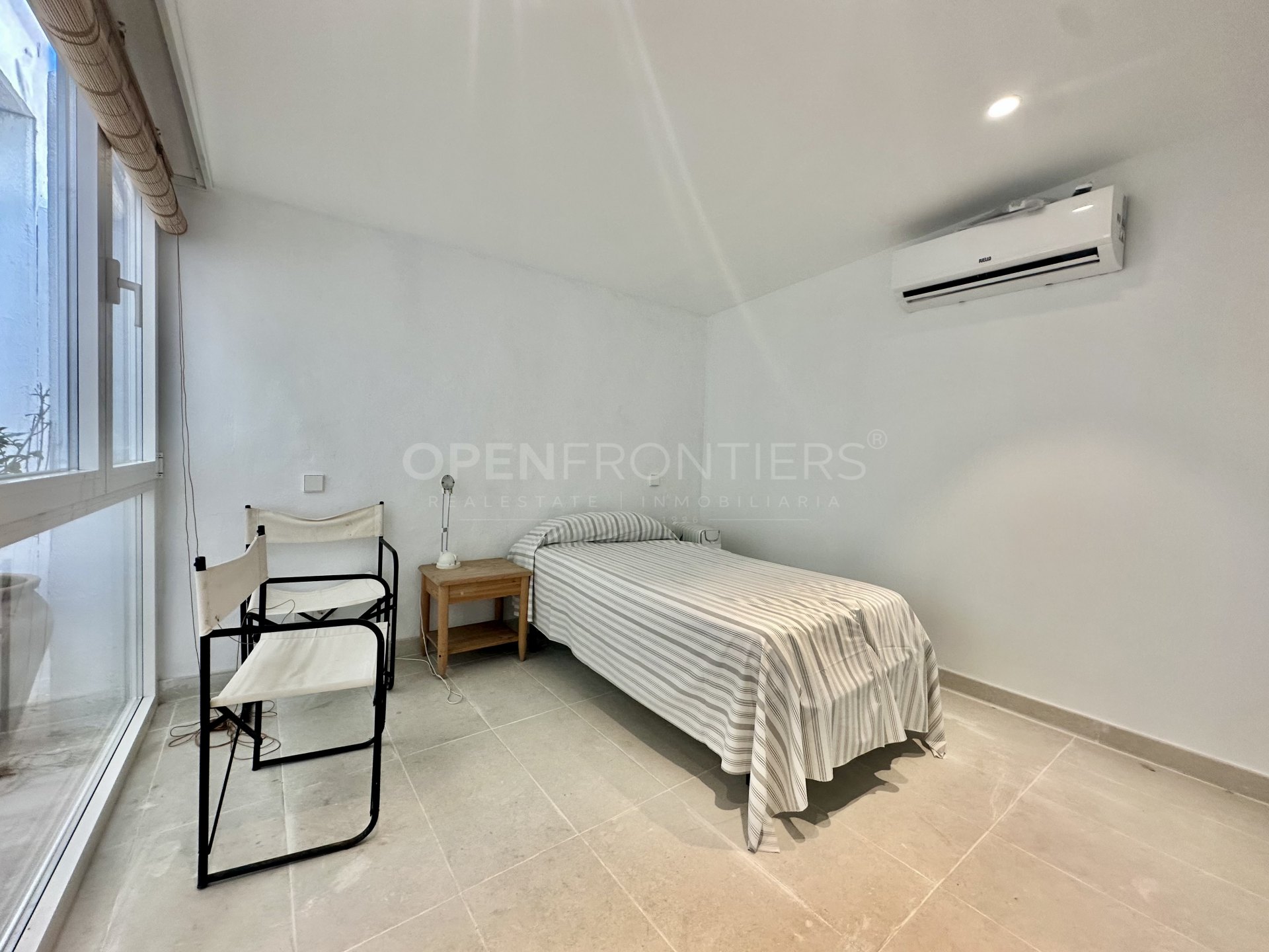 LACASITOS Sotogrande – Casa Reformada en la playa en Reyes y Reinas