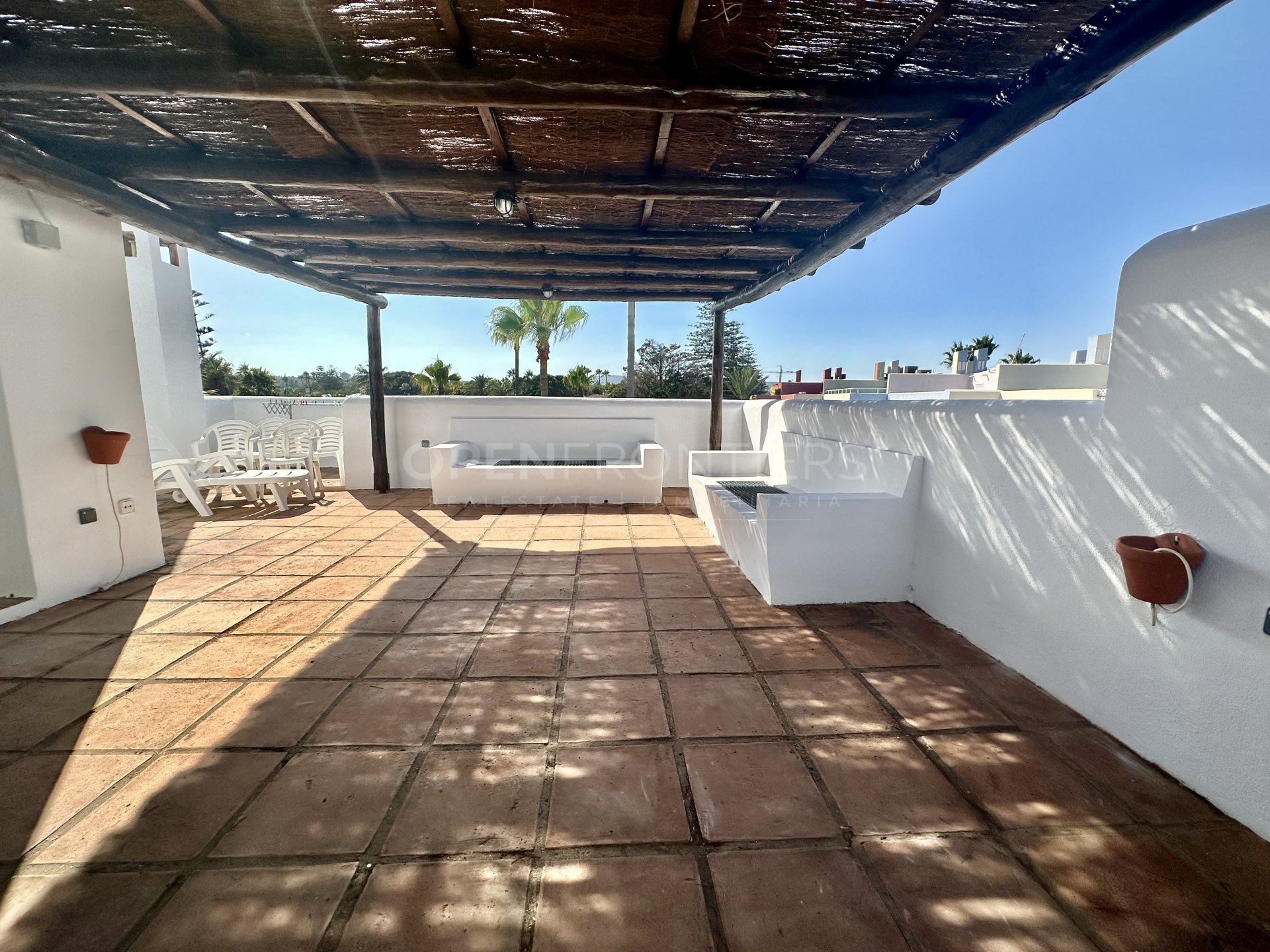 LACASITOS Sotogrande – Casa Reformada en la playa en Reyes y Reinas
