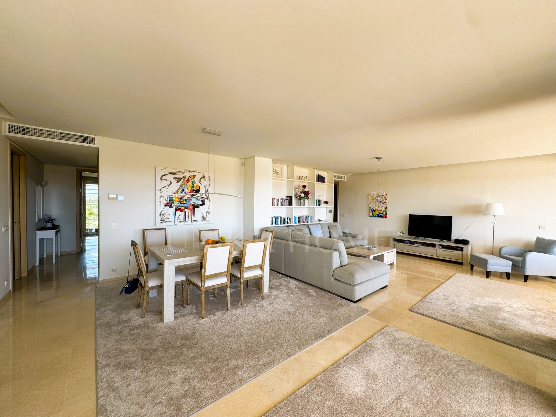 Exceptional 4-bedroom apartment with sea views in Ribera del Marlin, Sotogrande
