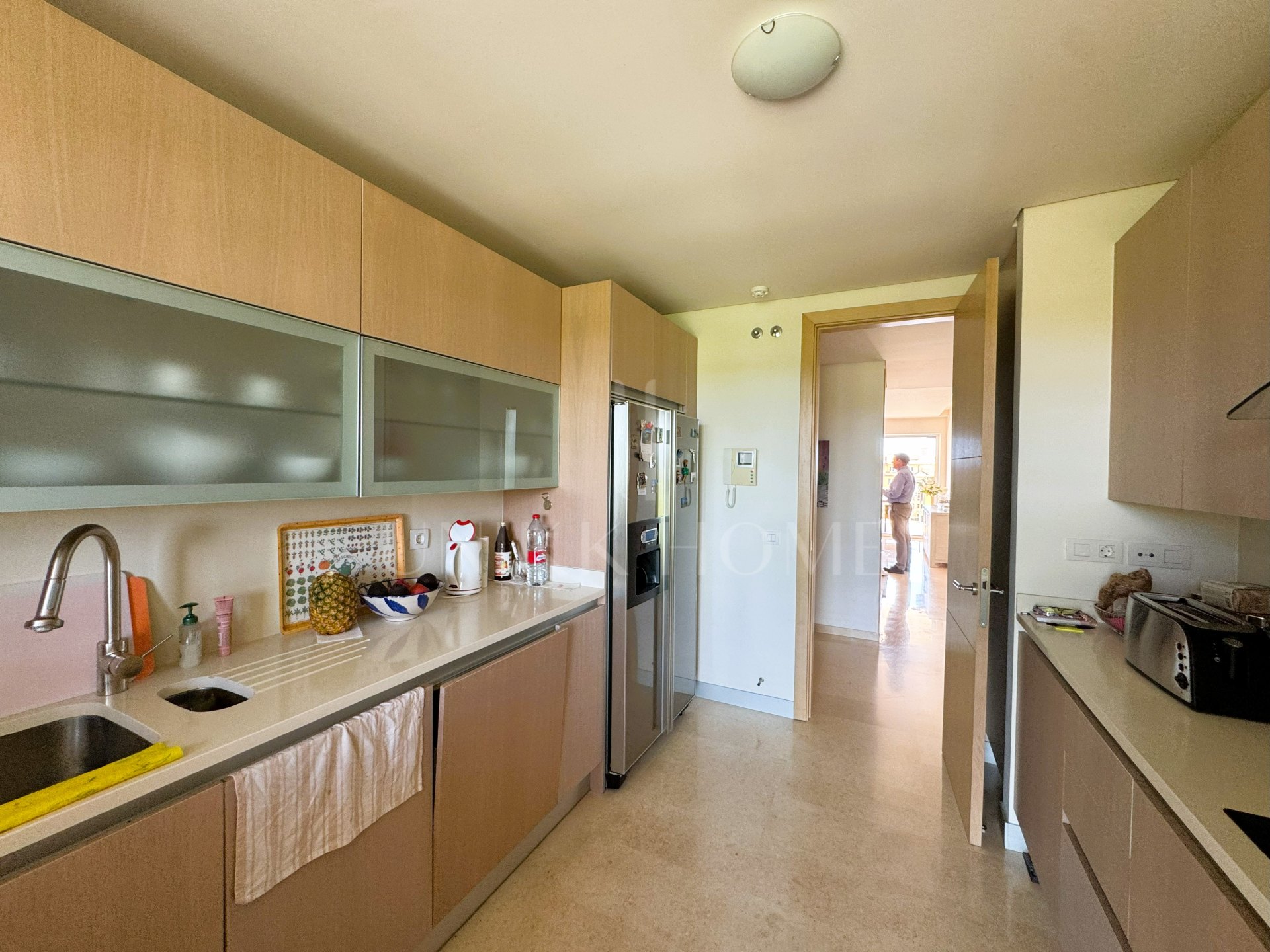 Exceptional 4-bedroom apartment with sea views in Ribera del Marlin, Sotogrande