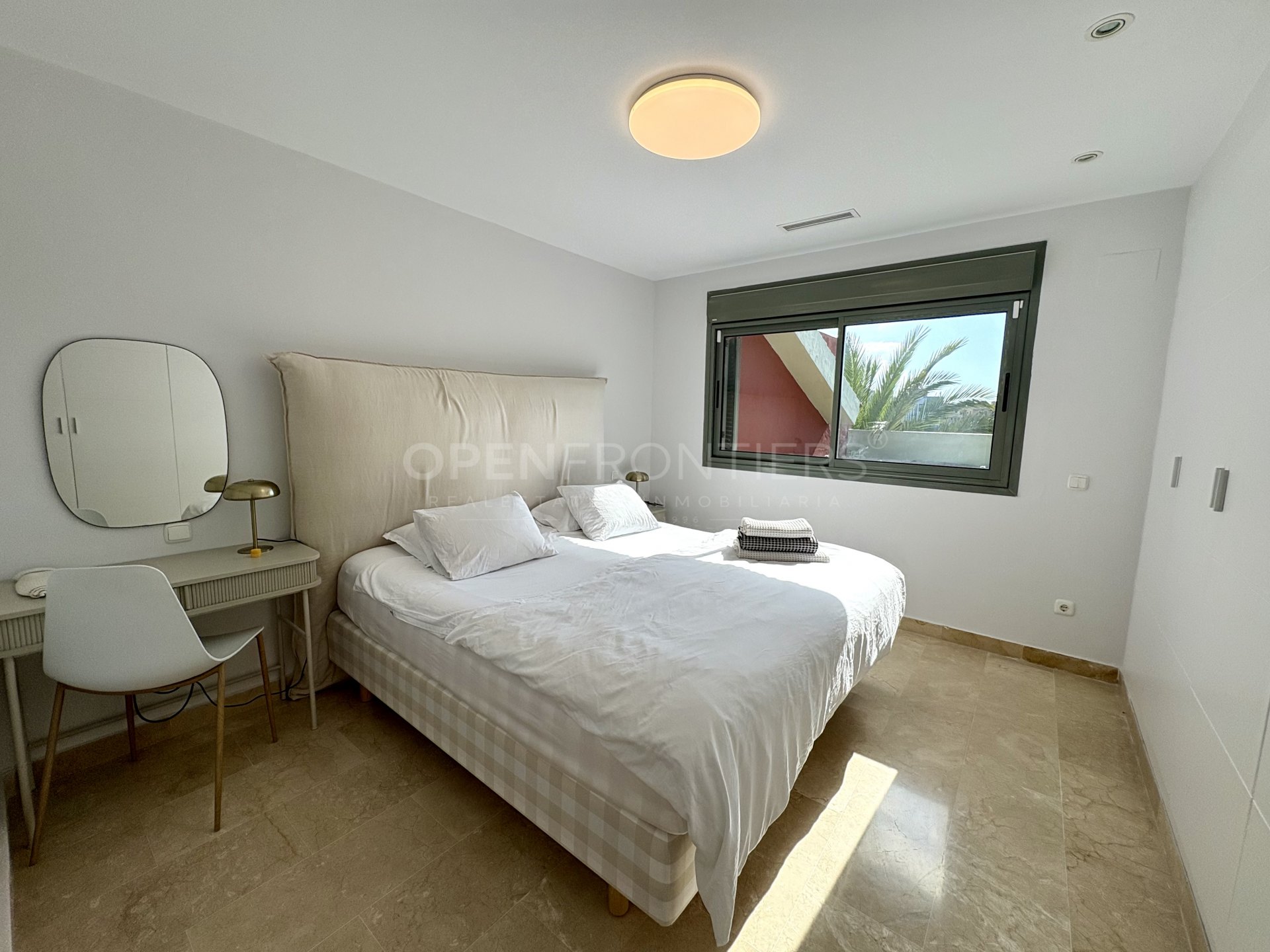 Penthouse en duplex moderne et spacieux avec vue panoramique sur Isla Tortuga, Marina de Sotogrande