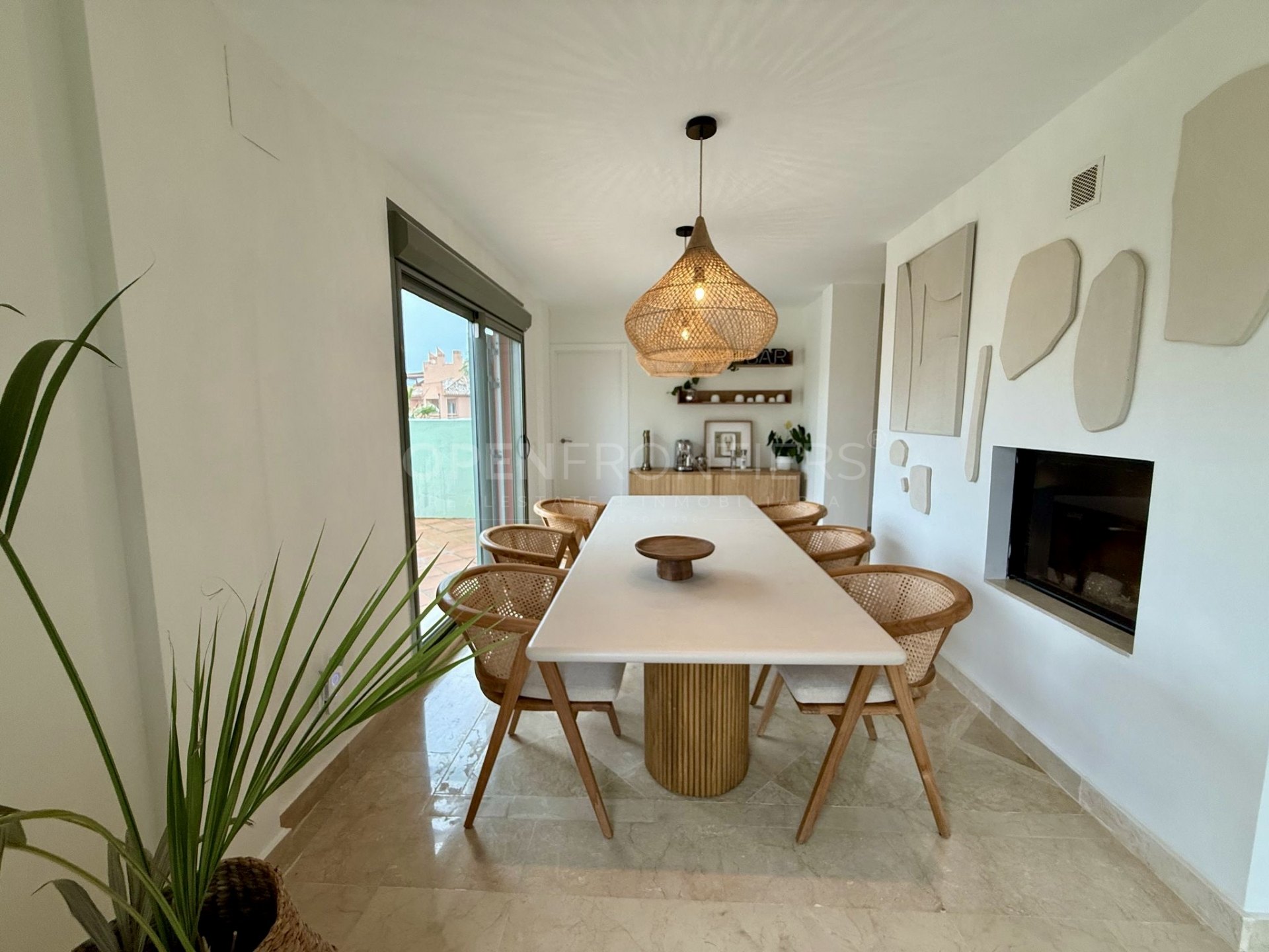 Modern Marina-Front Duplex Penthouse with Panoramic Views in Isla Tortuga, Sotogrande Port