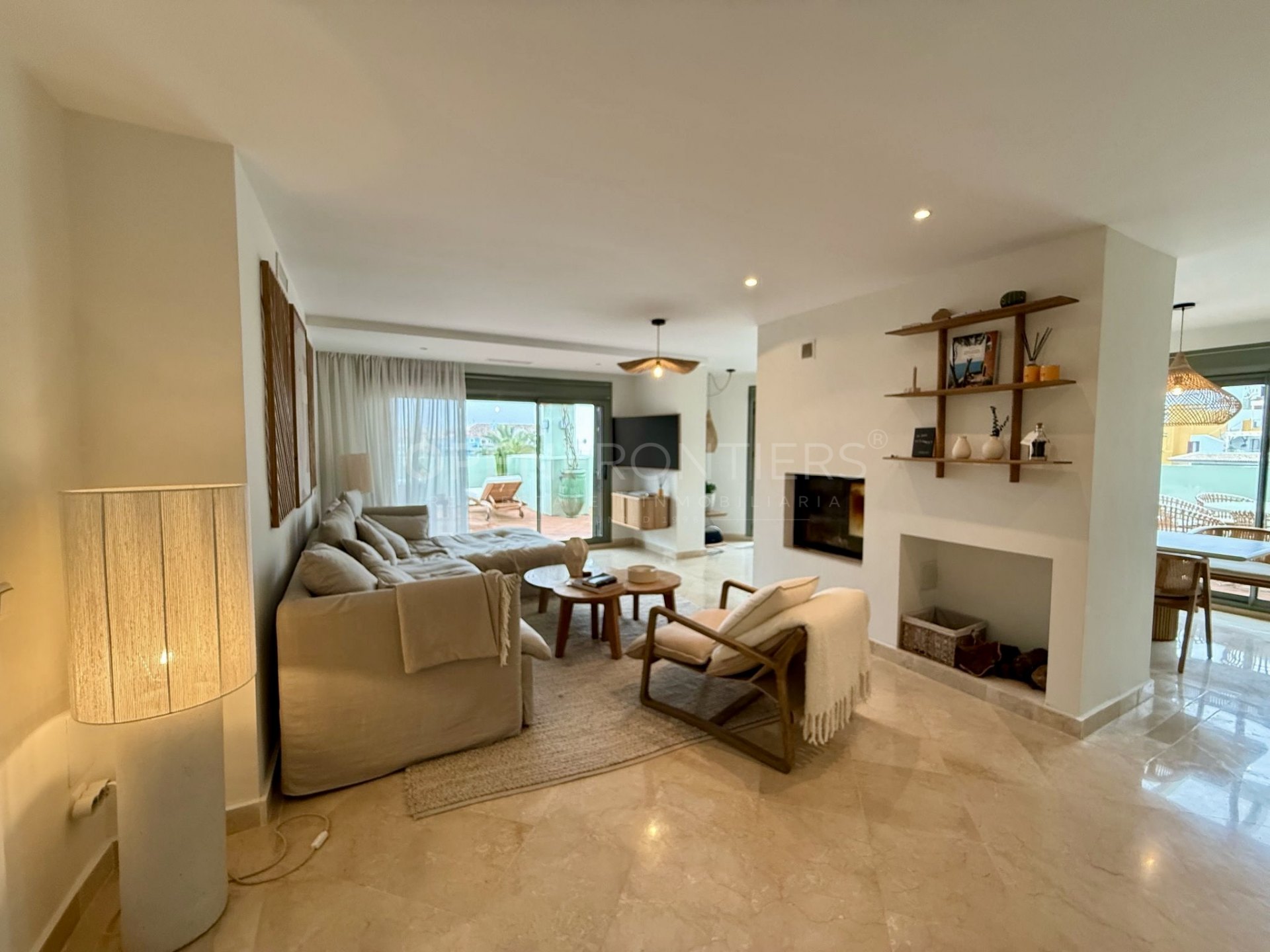 Modern Marina-Front Duplex Penthouse with Panoramic Views in Isla Tortuga, Sotogrande Port