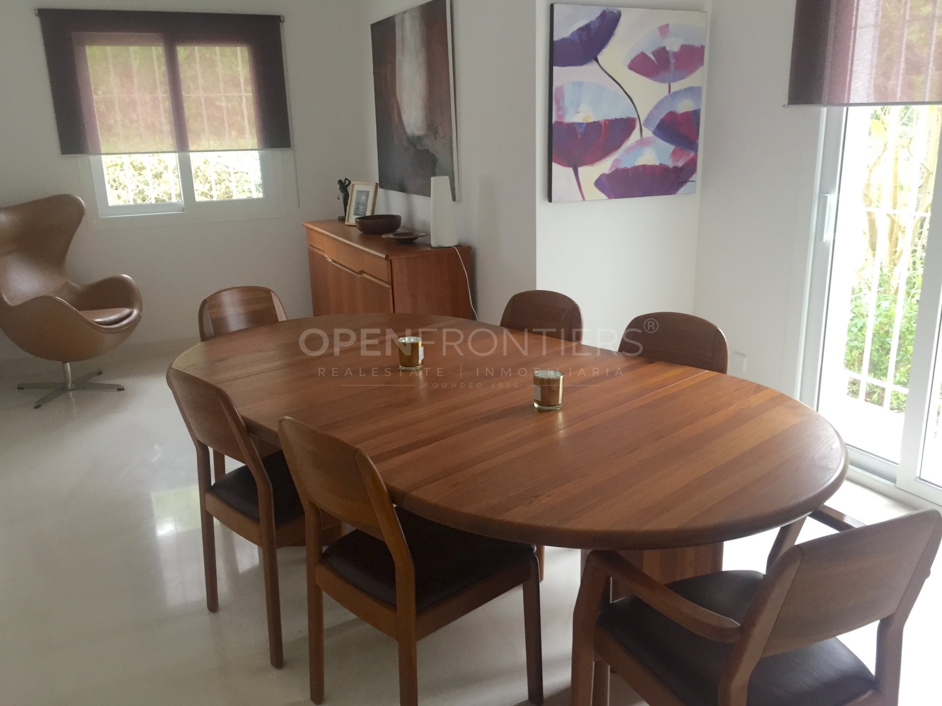First Line Golf Villa for Sale in Sotogrande – Overlooking Valderrama