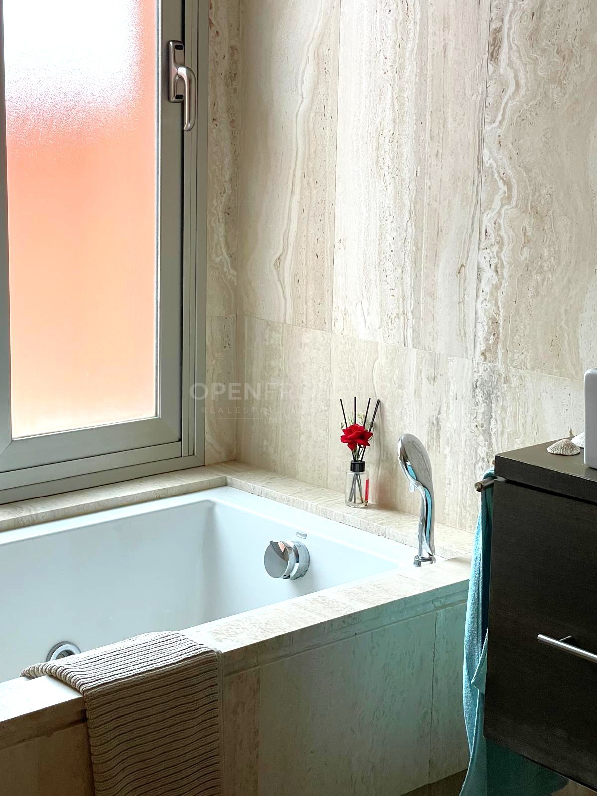 Luxury Townhouse with Sea Views - Bahía las Rocas, Costa del Sol