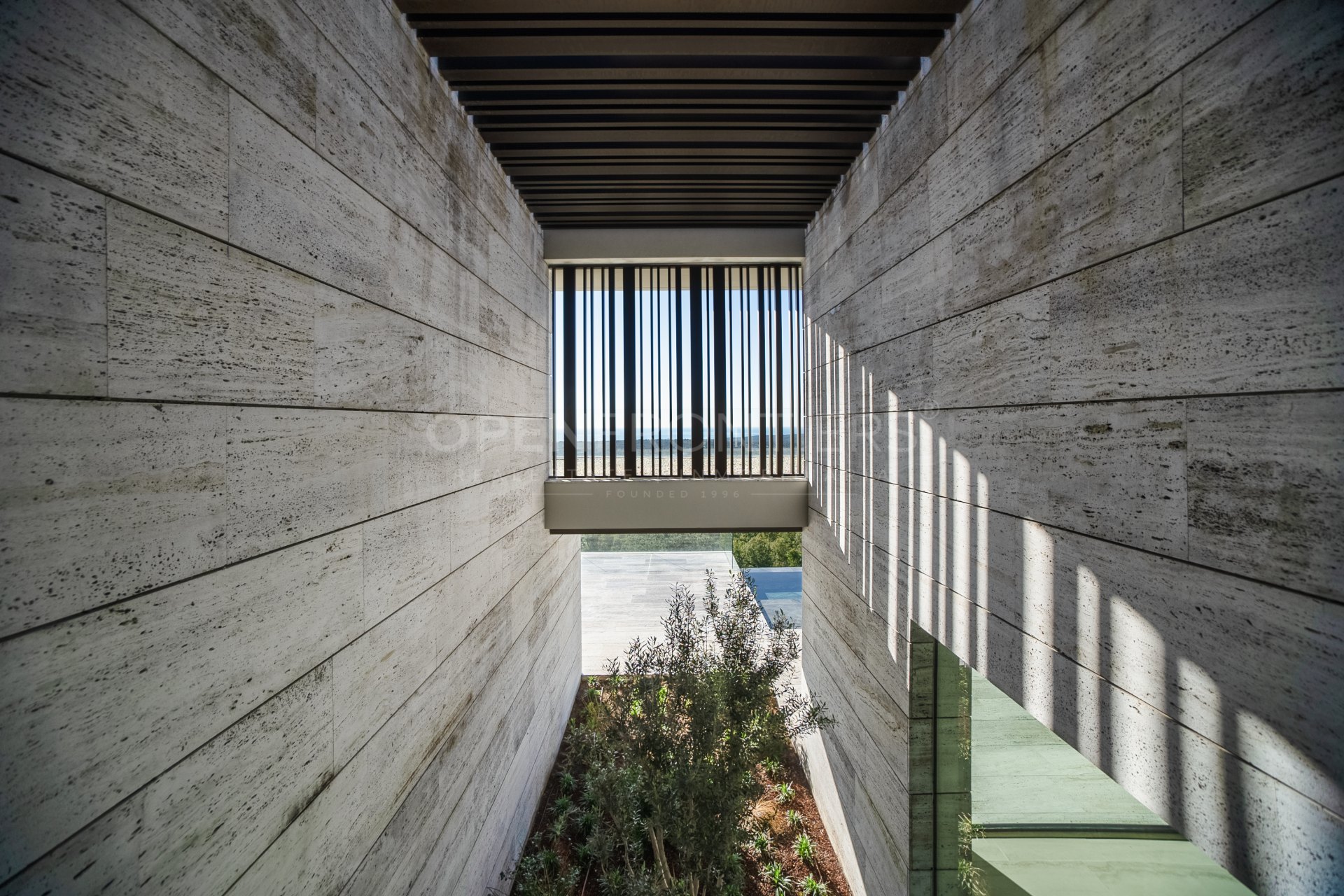 Villa The Sanctuary: New Build Villa in La Reserva, Sotogrande