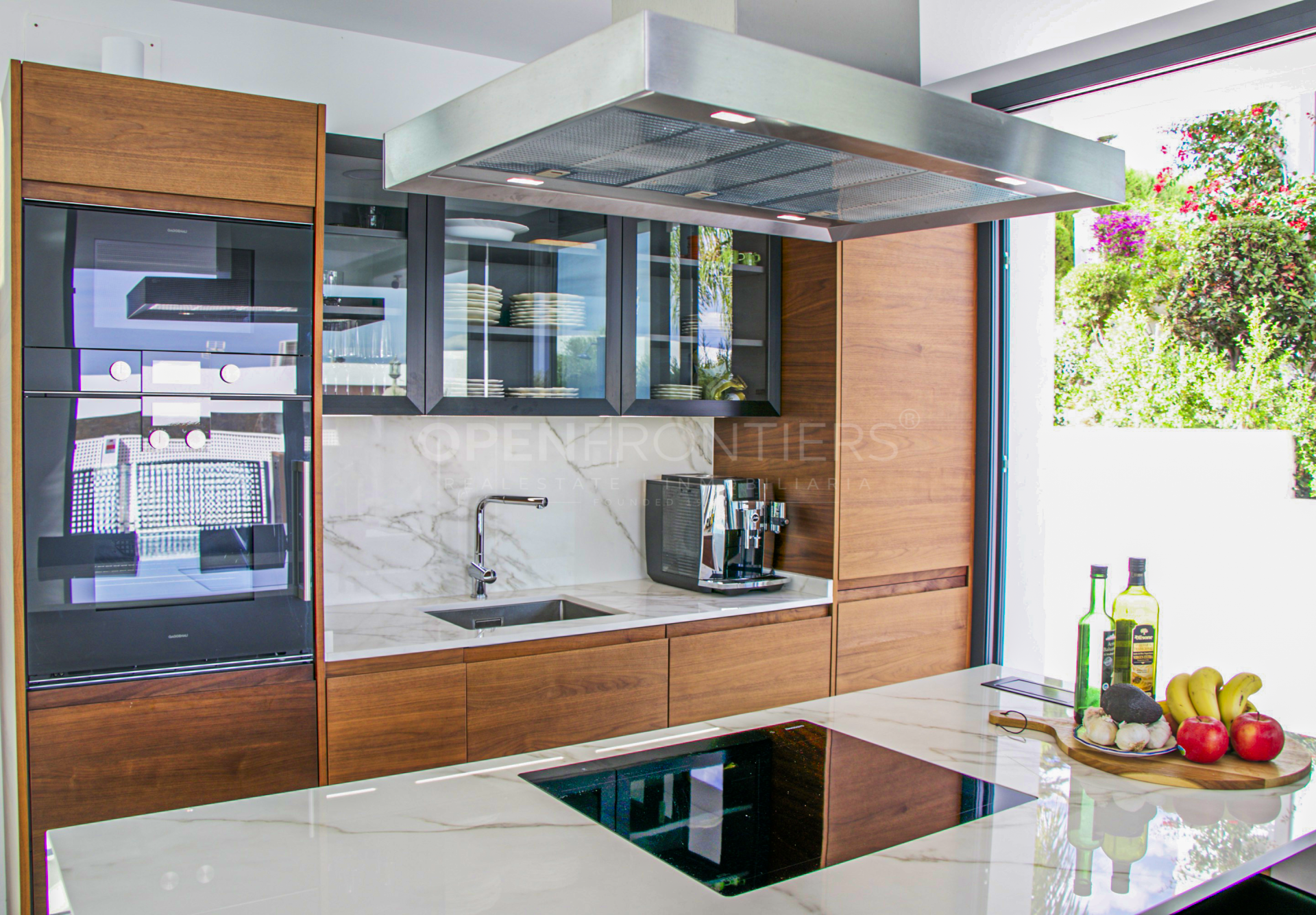 Luxury Villa for Sale in Valle Romano, Estepona